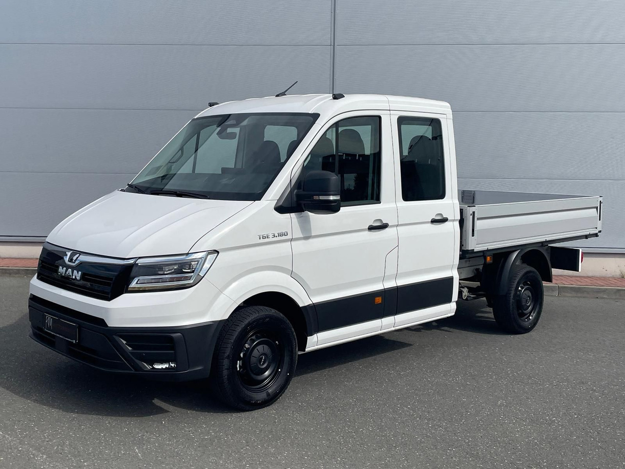 MAN TGE 3.180 Pritsche DOKA MR KAMERA AHK SITZHZ - Flatbed van, Combi van: picture 1 MAN TGE 3.180 Pritsche DOKA MR KAMERA AHK SITZHZ - Flatbed van, Combi van: picture 1