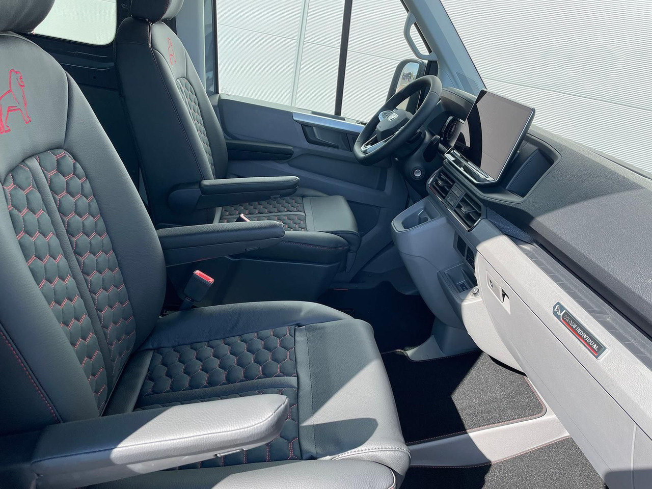 Car MAN TGE 3.200 L3H2 MIXTO 4x4 Individual S ACC STANDH: picture 25 Car MAN TGE 3.200 L3H2 MIXTO 4x4 Individual S ACC STANDH: picture 25