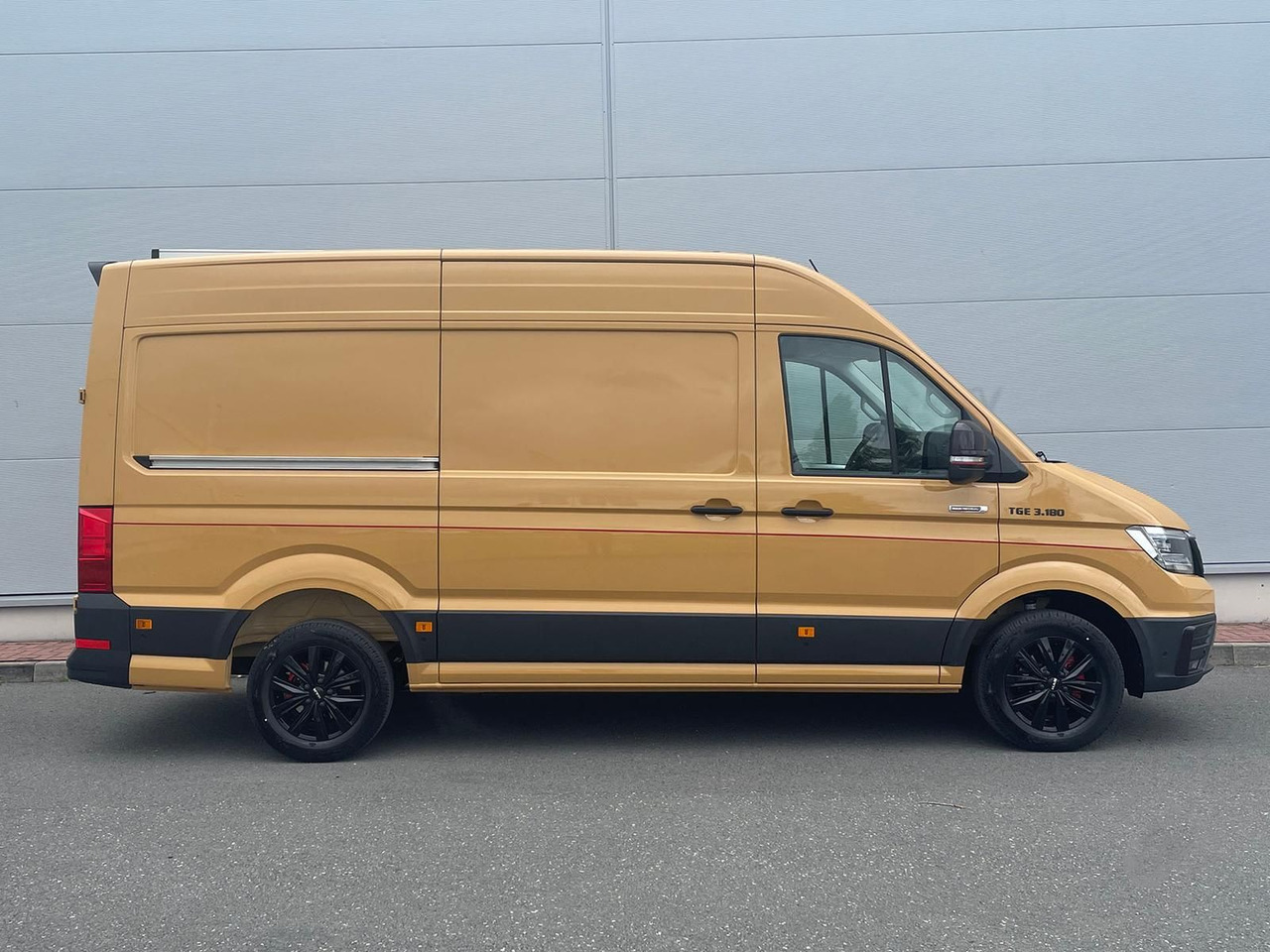 MAN TGE 3.180 L3H3 Individual Lion S ACC STANDHZ LED - Van: picture 5 MAN TGE 3.180 L3H3 Individual Lion S ACC STANDHZ LED - Van: picture 5