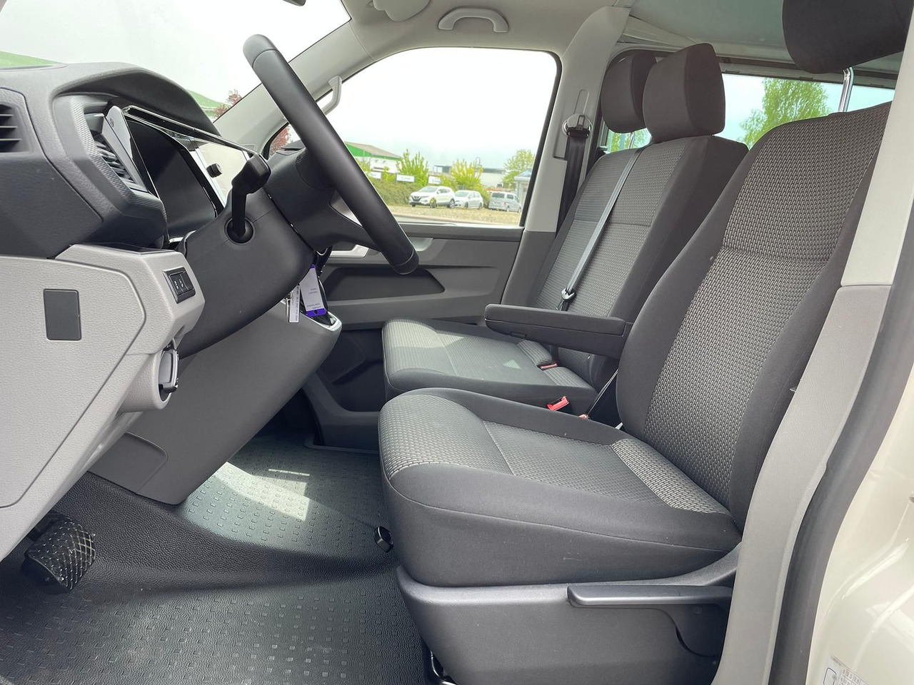 New Panel van Volkswagen T6.1 Transporter 2.0 TDI lang 4MOTION SITZHZ NAV: picture 26