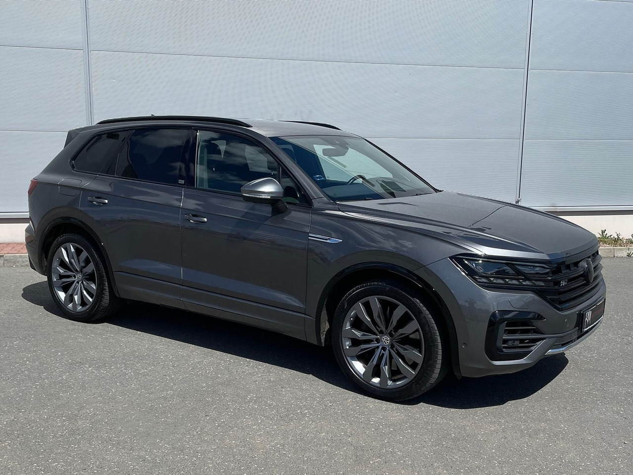 Volkswagen Touareg 4.0 V8 TDI One Million 4M LEDER AHK ACC - SUV: picture 2 Volkswagen Touareg 4.0 V8 TDI One Million 4M LEDER AHK ACC - SUV: picture 2