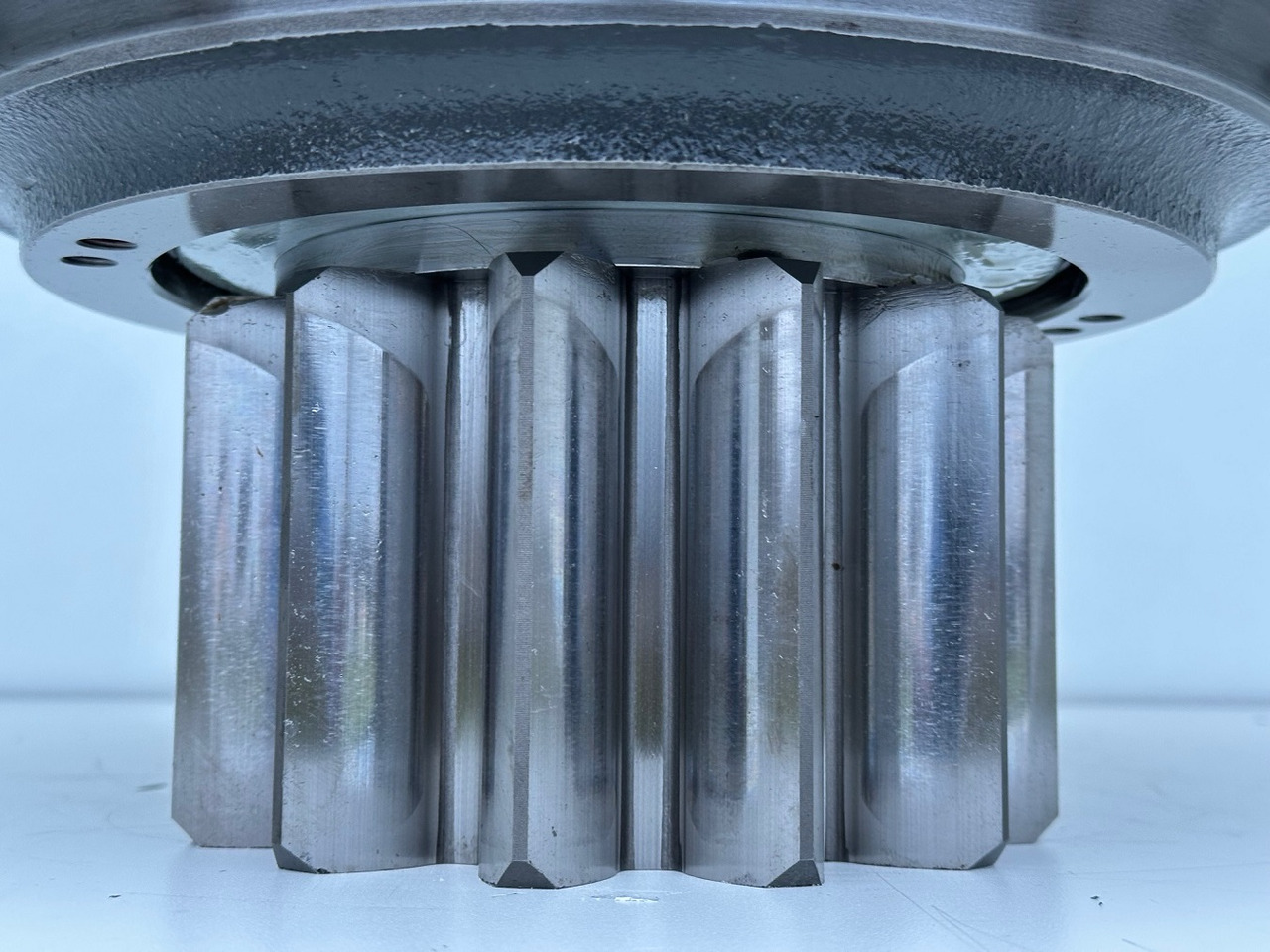 Swing motor for Crawler excavator Liebherr Abtriebswellengehäuse ID-Nr.90013701 mit Abtriebswelle ID-Nr.90214087.    SAT275A290.  R922 LC-1486. R924 LC-1487.  #0774#0784#: picture 13
