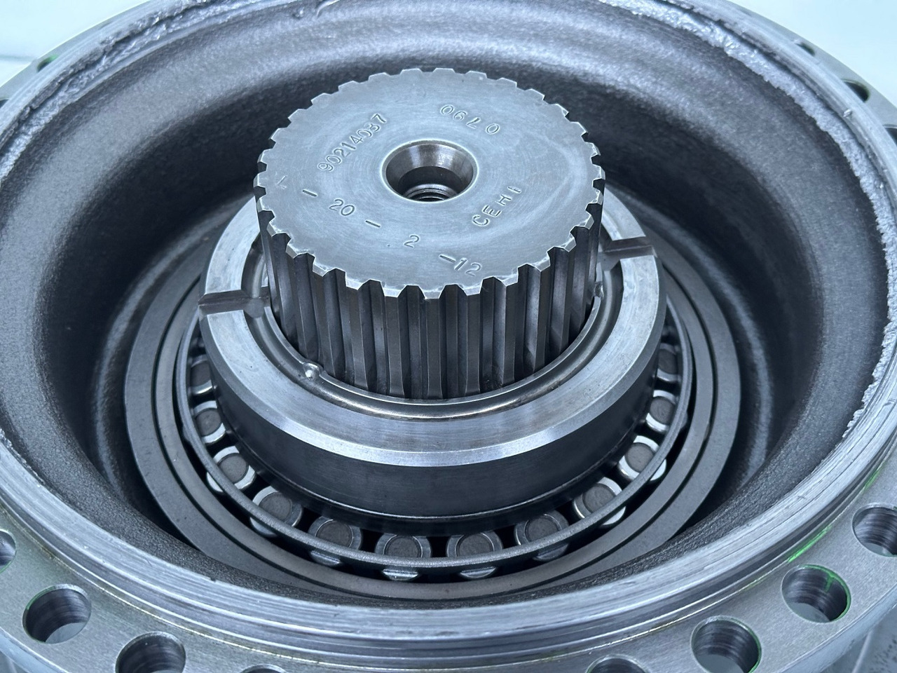 Swing motor for Crawler excavator Liebherr Abtriebswellengehäuse ID-Nr.90013701 mit Abtriebswelle ID-Nr.90214087.    SAT275A290.  R922 LC-1486. R924 LC-1487.  #0774#0784#: picture 9