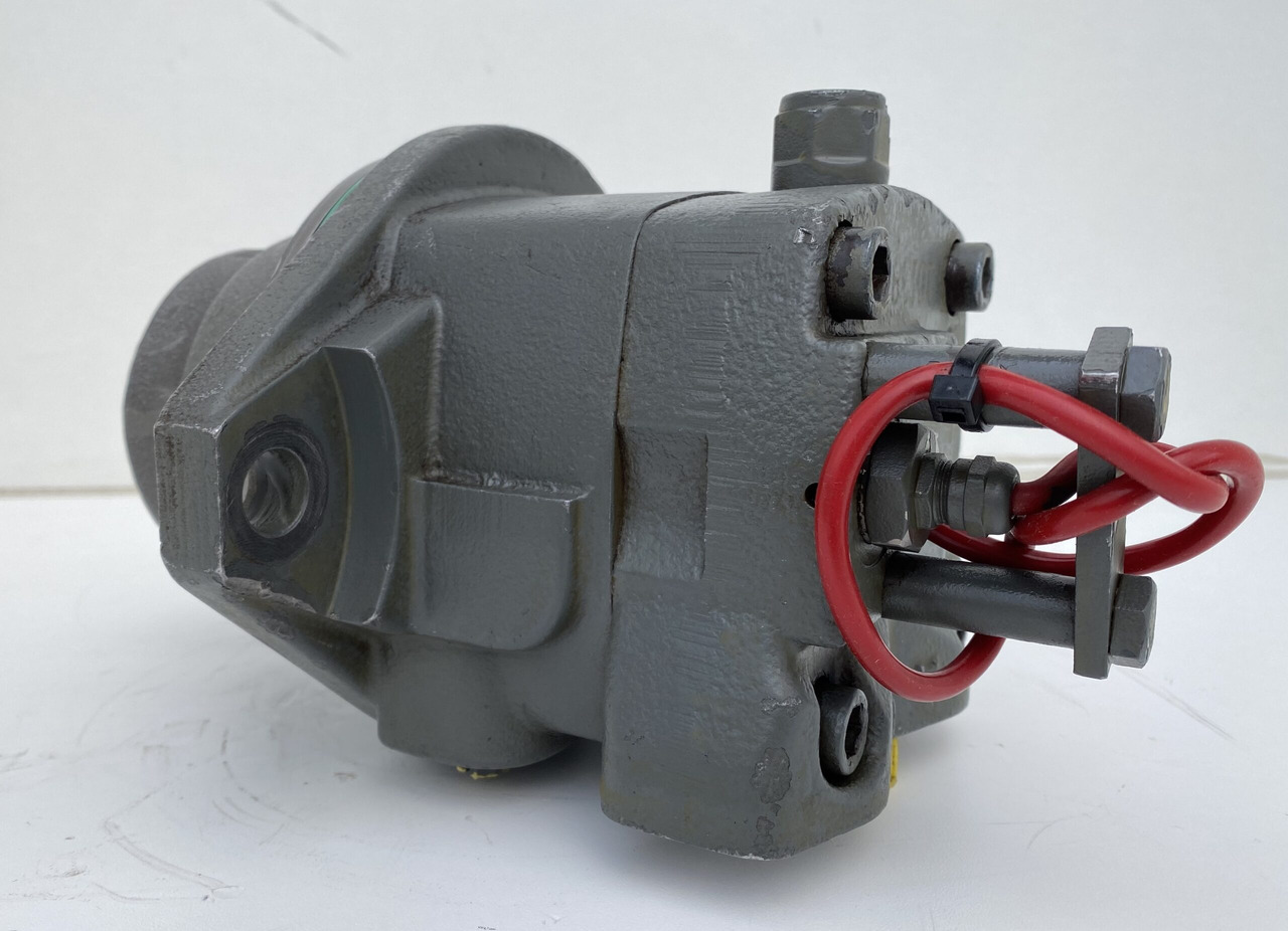 Hydraulic motor for Wheel excavator Liebherr Hydraulikeinbaumotor FMF045, ID-Nr.10132702. A924,LH30C,LH30M,LH35M,LH35MT,LH40C,LH40CP,LH40M,LH40MP,LH50CHR,LH50M,LH50MHR,LH50MT. #07110#: picture 10 Hydraulic motor for Wheel excavator Liebherr Hydraulikeinbaumotor FMF045, ID-Nr.10132702. A924,LH30C,LH30M,LH35M,LH35MT,LH40C,LH40CP,LH40M,LH40MP,LH50CHR,LH50M,LH50MHR,LH50MT. #07110#: picture 10