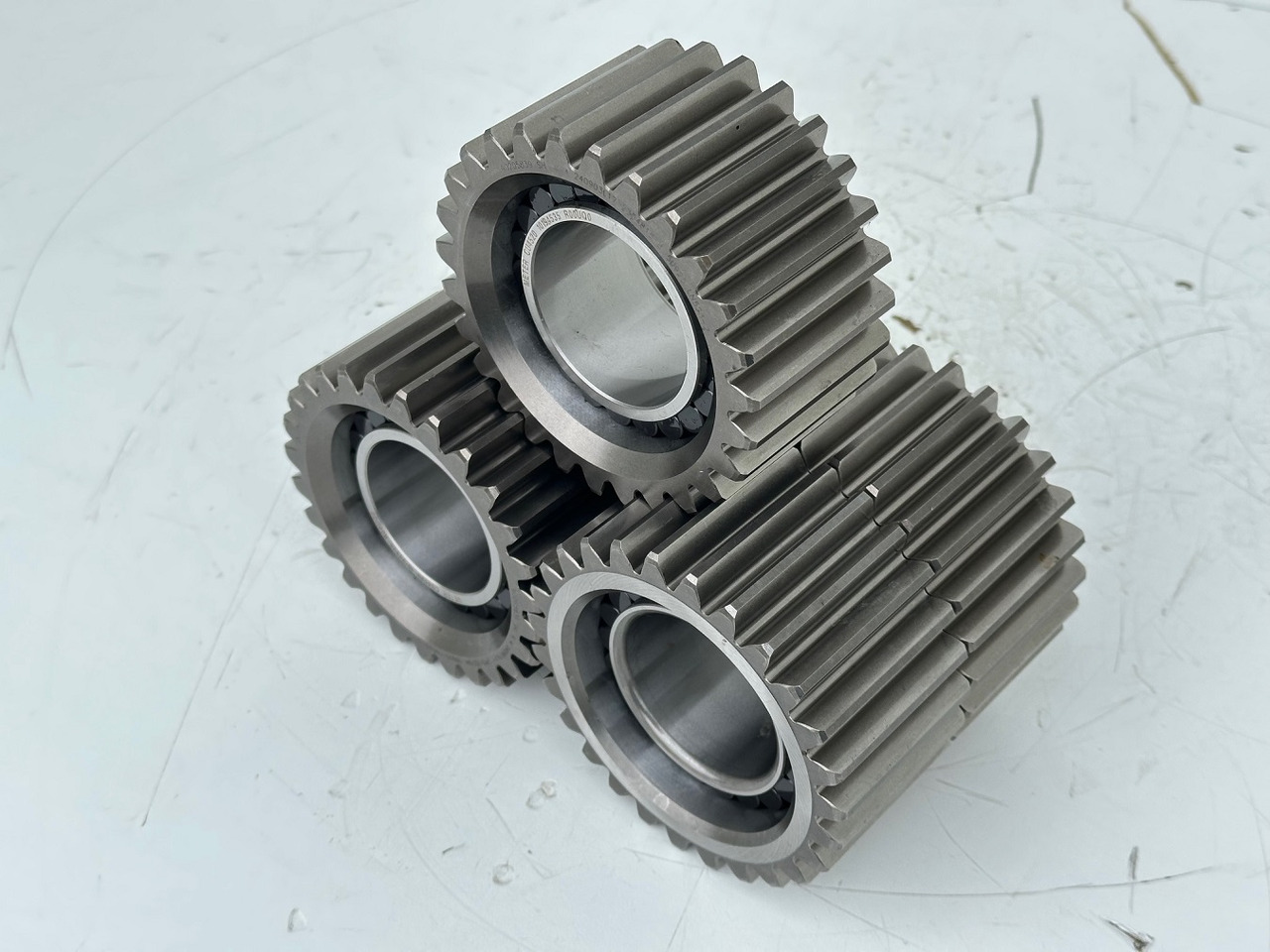 Liebherr Planetenrad ID-Nr.90205840. FAT350P126 - FAT350P138. R920 - R922 - R924 - R925 - R926 - R930 T. #90205840.22.05.02# - Final drive for Crawler excavator: picture 2 Liebherr Planetenrad ID-Nr.90205840. FAT350P126 - FAT350P138. R920 - R922 - R924 - R925 - R926 - R930 T. #90205840.22.05.02# - Final drive for Crawler excavator: picture 2