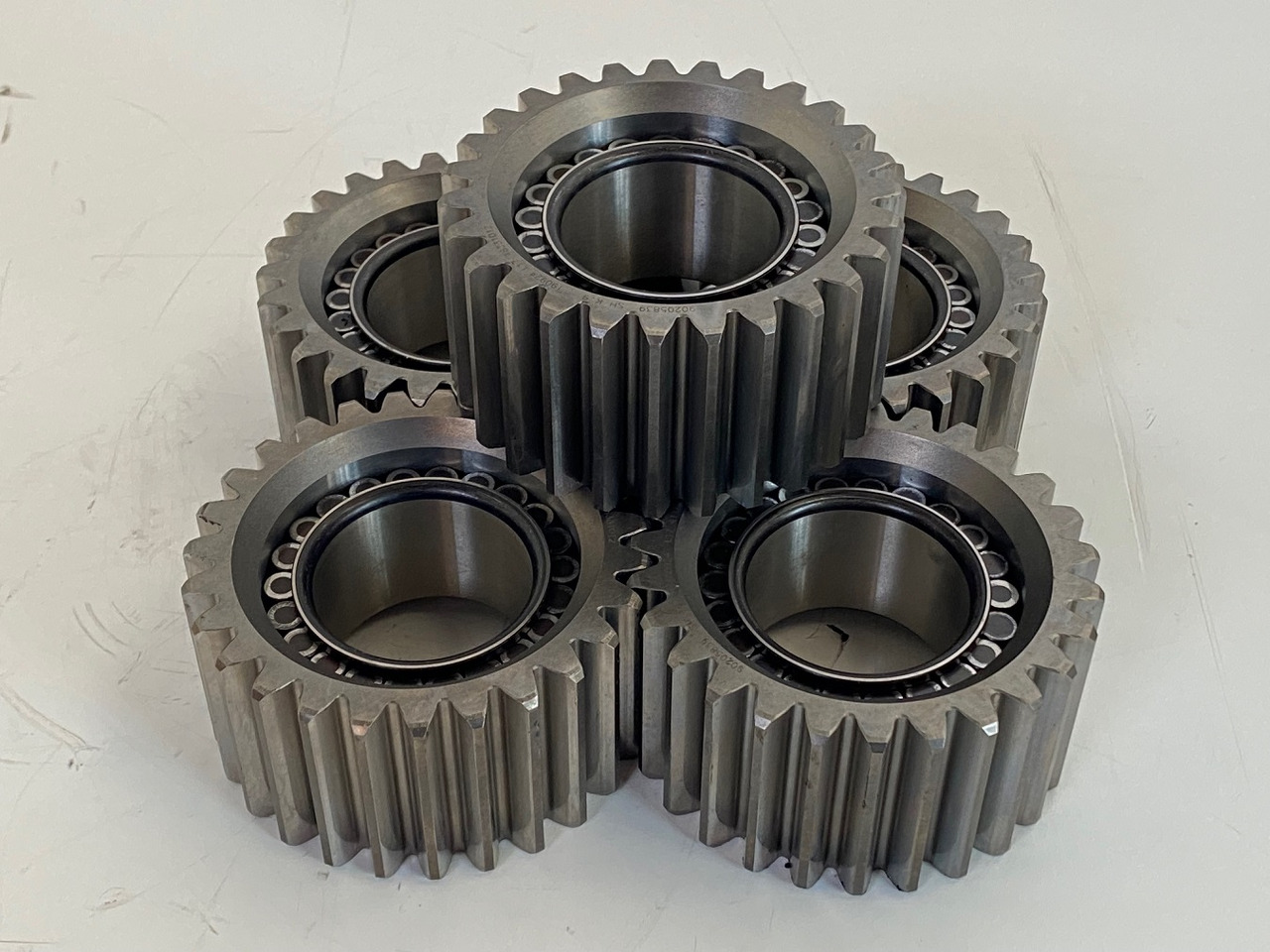 Liebherr Planetenrad ID-Nr.90205840. FAT350P126 - FAT350P138. R920 - R922 - R924 - R925 - R926 - R930 T. #PL13.01# - Final drive for Construction machinery: picture 1 Liebherr Planetenrad ID-Nr.90205840. FAT350P126 - FAT350P138. R920 - R922 - R924 - R925 - R926 - R930 T. #PL13.01# - Final drive for Construction machinery: picture 1