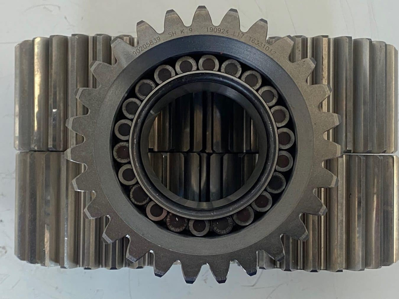 Final drive for Construction machinery Liebherr Planetenrad ID-Nr.90205840. FAT350P126 - FAT350P138. R920 - R922 - R924 - R925 - R926 - R930 T. #PL13.01#: picture 13 Final drive for Construction machinery Liebherr Planetenrad ID-Nr.90205840. FAT350P126 - FAT350P138. R920 - R922 - R924 - R925 - R926 - R930 T. #PL13.01#: picture 13