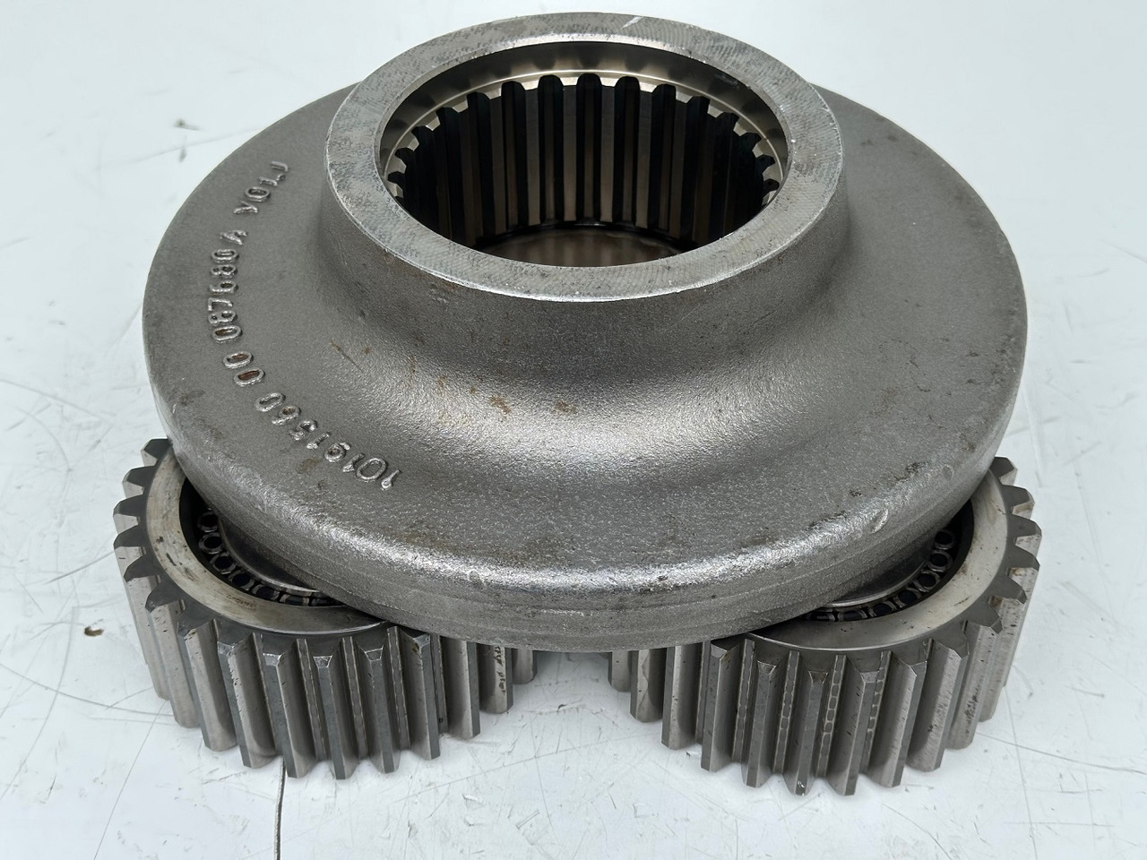 Liebherr Planetenträger ID-Nr.90203516 mit Planetenrad ID-Nr.90203494. Typ:FAT400G546. PR71605LGP-1823. PR716LGP-1423. PR716XL-1422. #PLA.PL.28.09# - Final drive for Bulldozer: picture 5 Liebherr Planetenträger ID-Nr.90203516 mit Planetenrad ID-Nr.90203494. Typ:FAT400G546. PR71605LGP-1823. PR716LGP-1423. PR716XL-1422. #PLA.PL.28.09# - Final drive for Bulldozer: picture 5