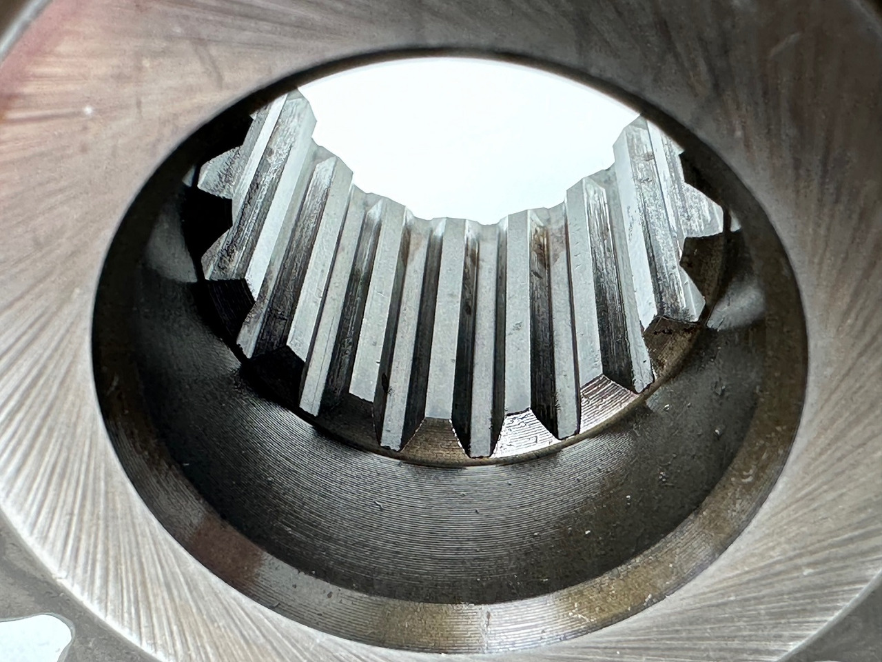 Swing motor for Construction machinery Liebherr Sonnenrad ID-Nr.932778101 - ID-Nr.90208501. SAT325/242, SAT325/254, SAT325/294. A900, A944, LH60, R936, R942, R944, R946, R950. #90208501.081.073#: picture 9 Swing motor for Construction machinery Liebherr Sonnenrad ID-Nr.932778101 - ID-Nr.90208501. SAT325/242, SAT325/254, SAT325/294. A900, A944, LH60, R936, R942, R944, R946, R950. #90208501.081.073#: picture 9