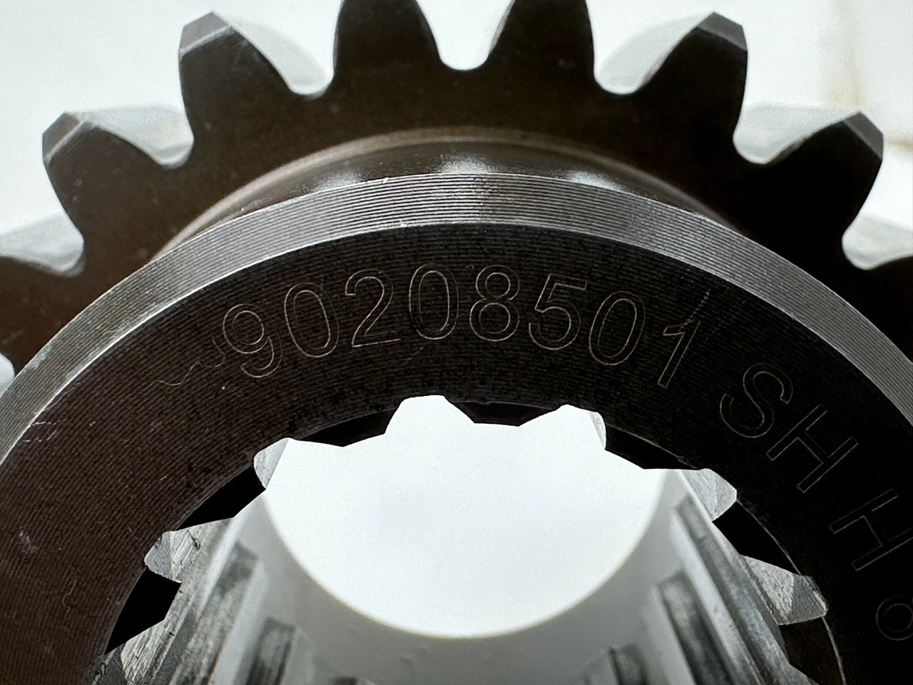 Swing motor for Construction machinery Liebherr Sonnenrad ID-Nr.932778101 - ID-Nr.90208501. SAT325/242, SAT325/254, SAT325/294. A900, A944, LH60, R936, R942, R944, R946, R950. #90208501.081.073#: picture 12 Swing motor for Construction machinery Liebherr Sonnenrad ID-Nr.932778101 - ID-Nr.90208501. SAT325/242, SAT325/254, SAT325/294. A900, A944, LH60, R936, R942, R944, R946, R950. #90208501.081.073#: picture 12