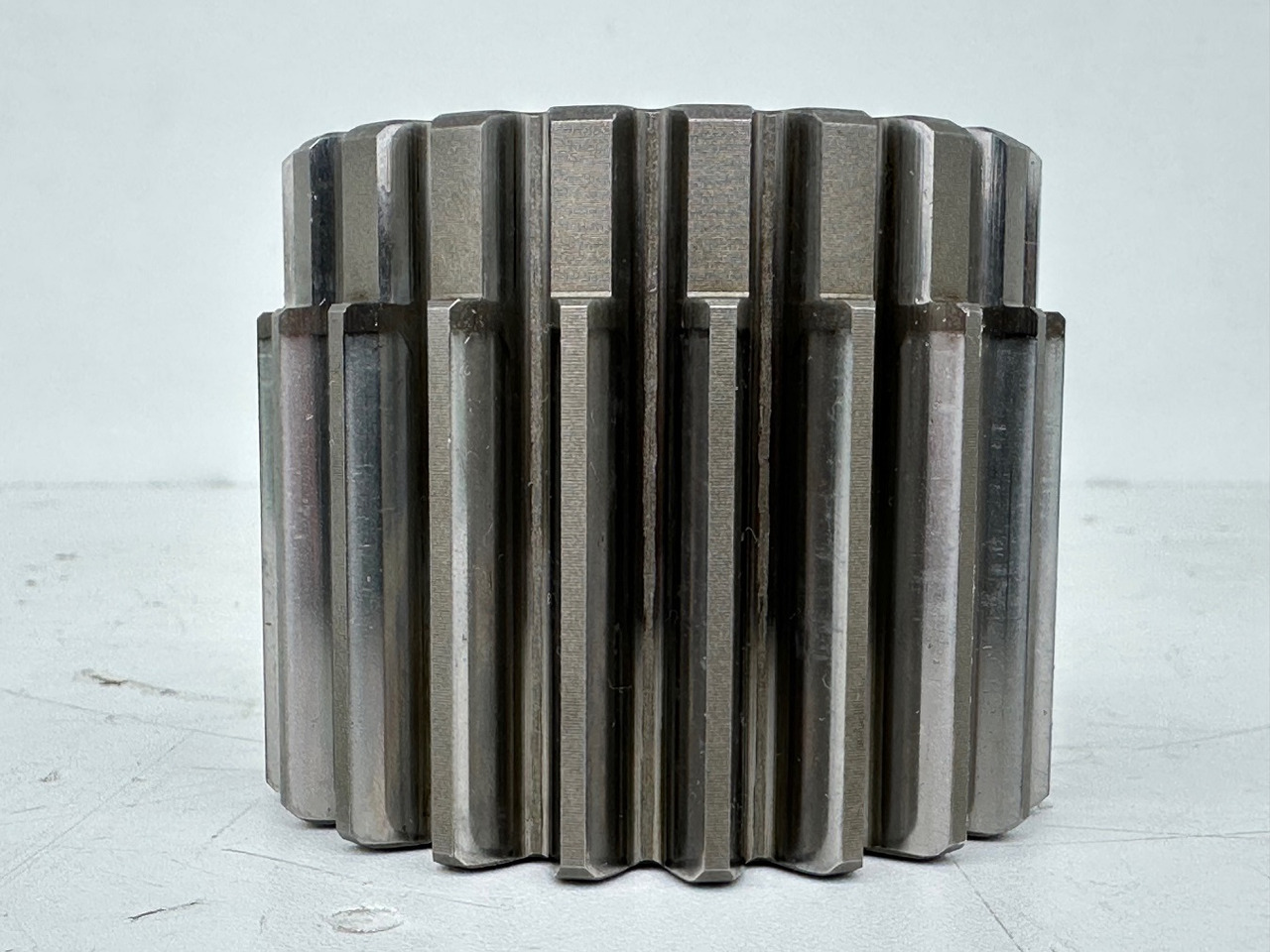 Liebherr Sonnenrad ID-Nr.9441204 - ID-Nr.944120403. FAT450/014, FAT450/044. R942, R944, R952, R954 B, R954 C, R962. #944120403.05.05.01# - Final drive for Crawler excavator: picture 2 Liebherr Sonnenrad ID-Nr.9441204 - ID-Nr.944120403. FAT450/014, FAT450/044. R942, R944, R952, R954 B, R954 C, R962. #944120403.05.05.01# - Final drive for Crawler excavator: picture 2