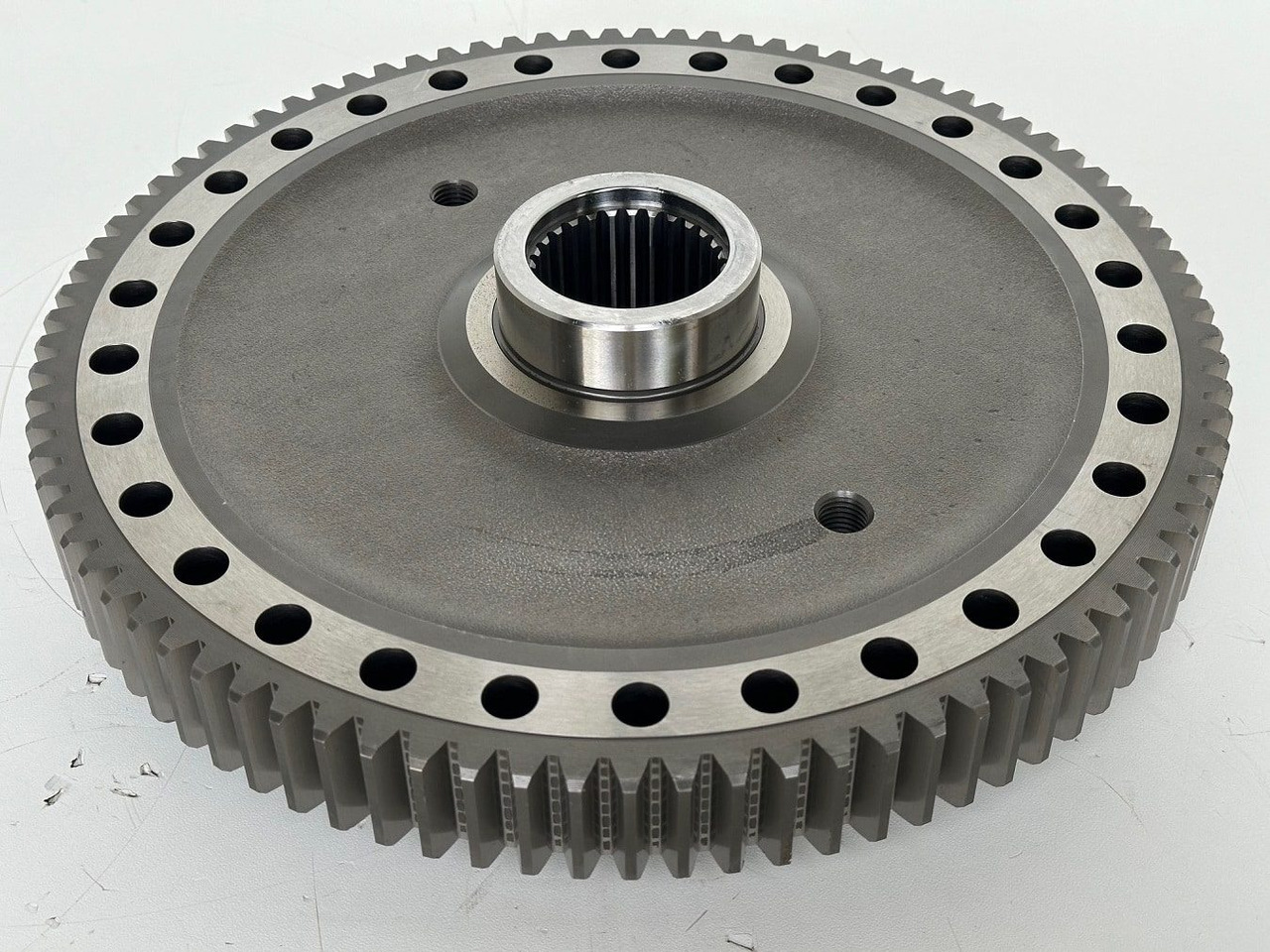 Liebherr Stirnrad ID-Nr.9443363 - ID-Nr.944336303. Fahrantrieb Typ:FAT650/508, FAT650E508, FAT650F519, FAT650F531, FAT650F549. PR752, PR754, PR756, RL52, RL64, RL66. #944336303.01# - Final drive for Construction machinery: picture 4 Liebherr Stirnrad ID-Nr.9443363 - ID-Nr.944336303. Fahrantrieb Typ:FAT650/508, FAT650E508, FAT650F519, FAT650F531, FAT650F549. PR752, PR754, PR756, RL52, RL64, RL66. #944336303.01# - Final drive for Construction machinery: picture 4