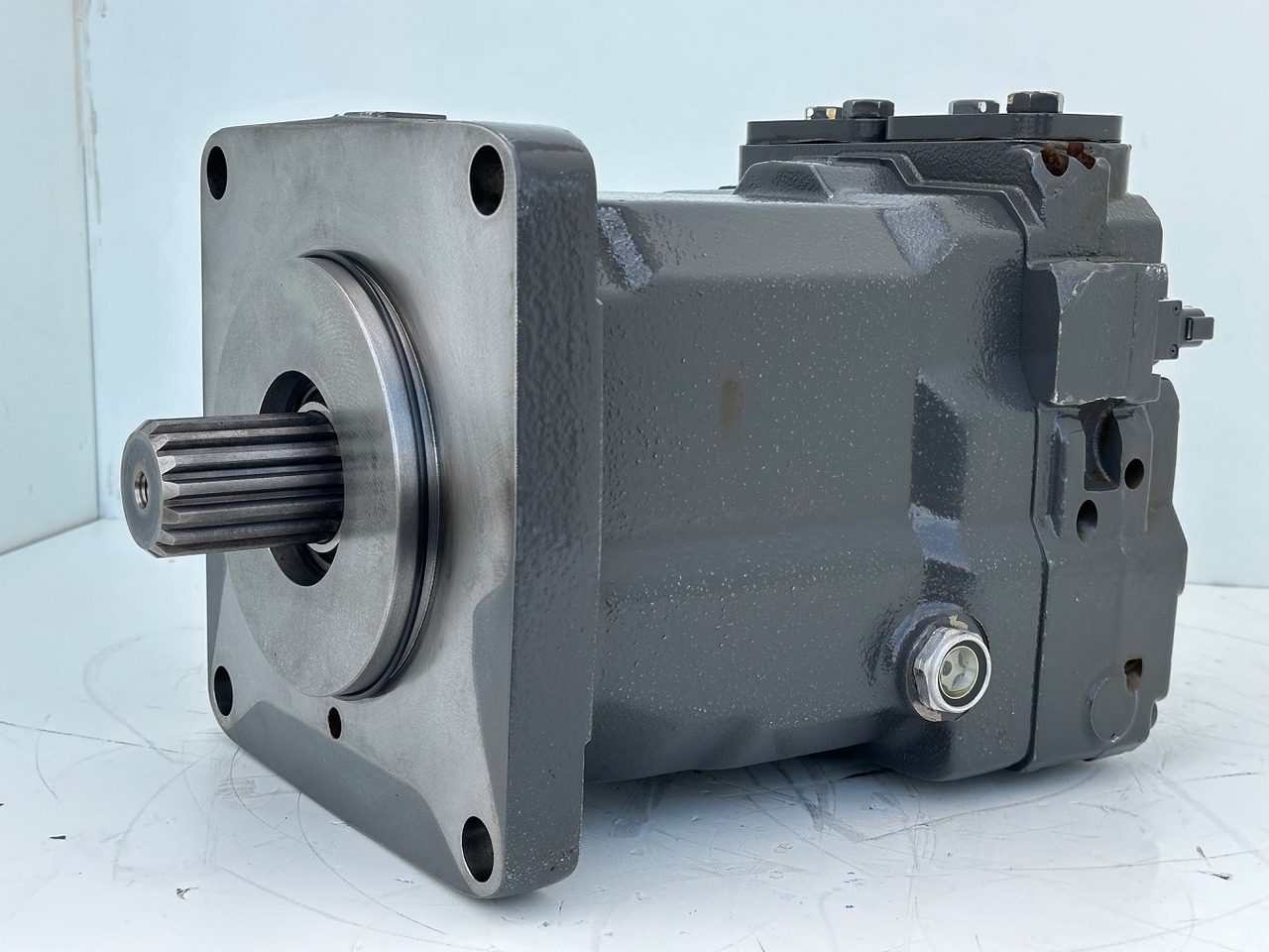 Linde Verstellmotor-Axialkolbenmotor Typ:HMV210-02 2532. #HMV210-02.2532# - Hydraulic motor: picture 5 Linde Verstellmotor-Axialkolbenmotor Typ:HMV210-02 2532. #HMV210-02.2532# - Hydraulic motor: picture 5