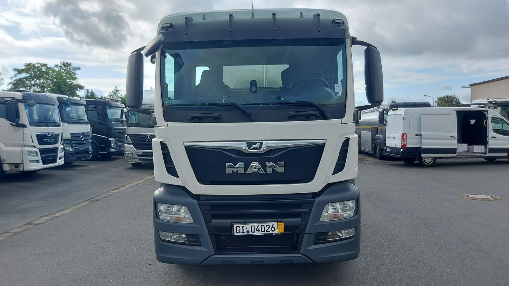 MAN TGS 26.420 6x2 geeignet zum Trinkwassertransport(Nr. 5577) - Tank truck: picture 5 MAN TGS 26.420 6x2 geeignet zum Trinkwassertransport(Nr. 5577) - Tank truck: picture 5