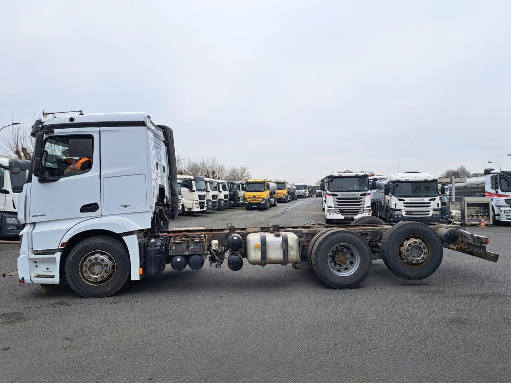 Mercedes Benz Actros 2545 L 6x2 Motorschaden(Nr. 5785) - Cab chassis truck: picture 2 Mercedes Benz Actros 2545 L 6x2 Motorschaden(Nr. 5785) - Cab chassis truck: picture 2