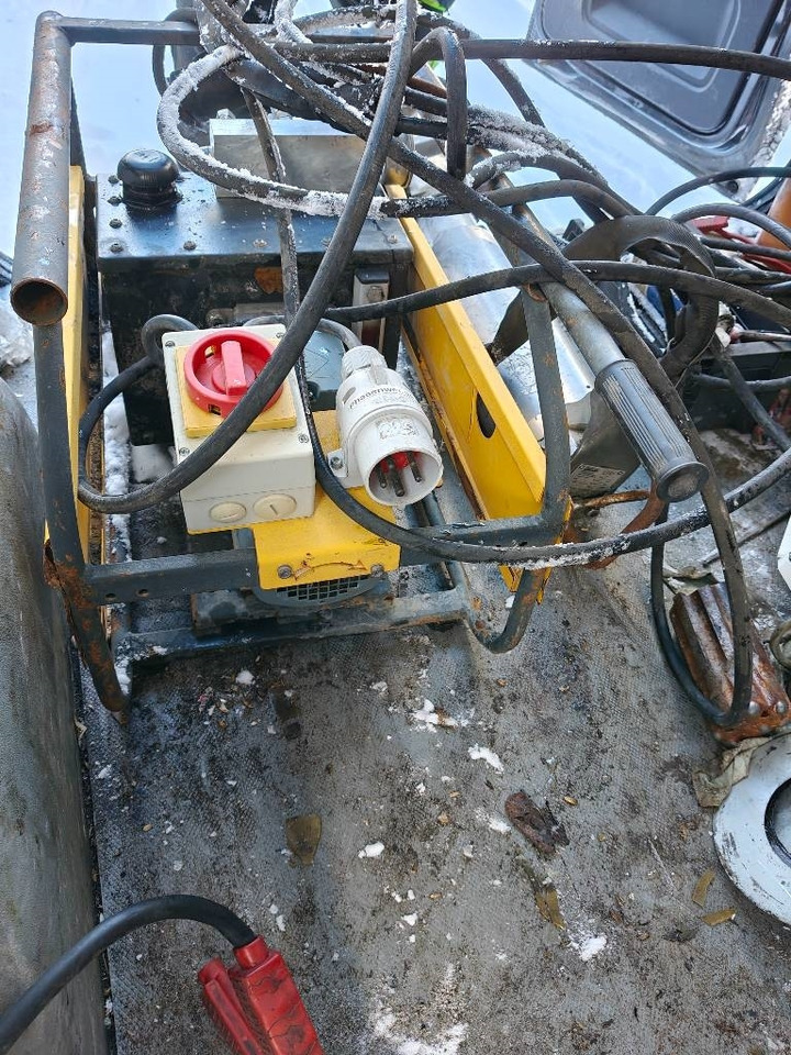 Darda C12 - Construction equipment: picture 1 Darda C12 - Construction equipment: picture 1