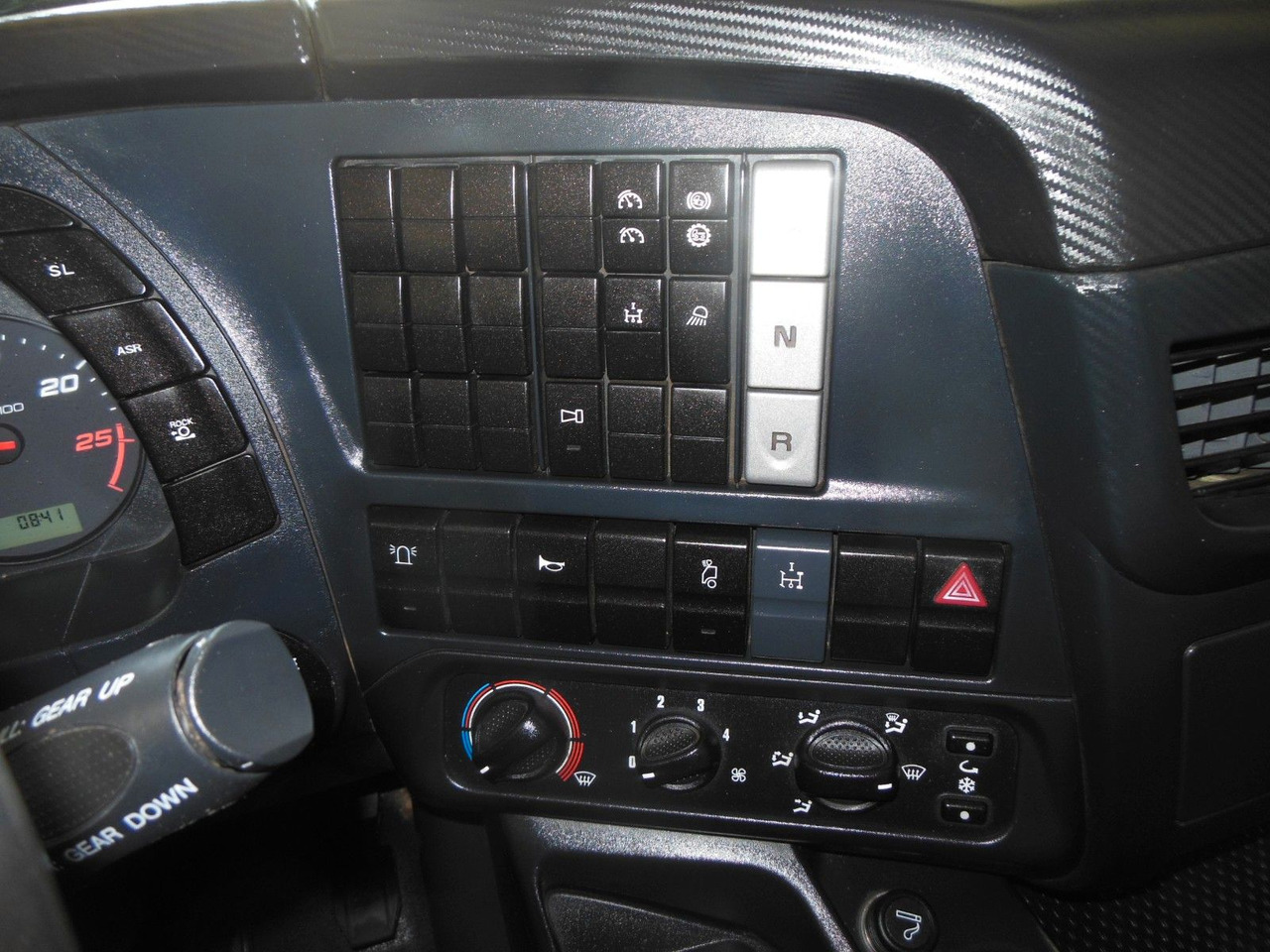 Iveco STRALIS X-WAY 480, 8X4, BORDMATIC, AHK, TOP!!! on lease Iveco STRALIS X-WAY 480, 8X4, BORDMATIC, AHK, TOP!!!: picture 26