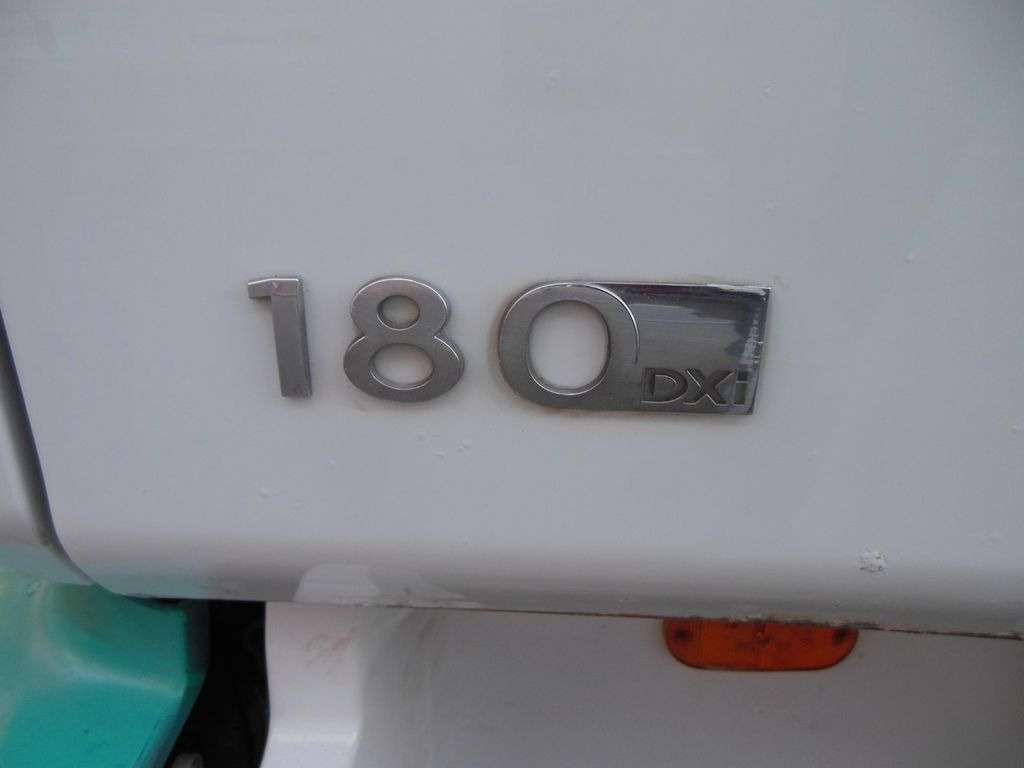 Renault MIDLUM DXI 180.08 - Flatbed van: picture 5 Renault MIDLUM DXI 180.08 - Flatbed van: picture 5