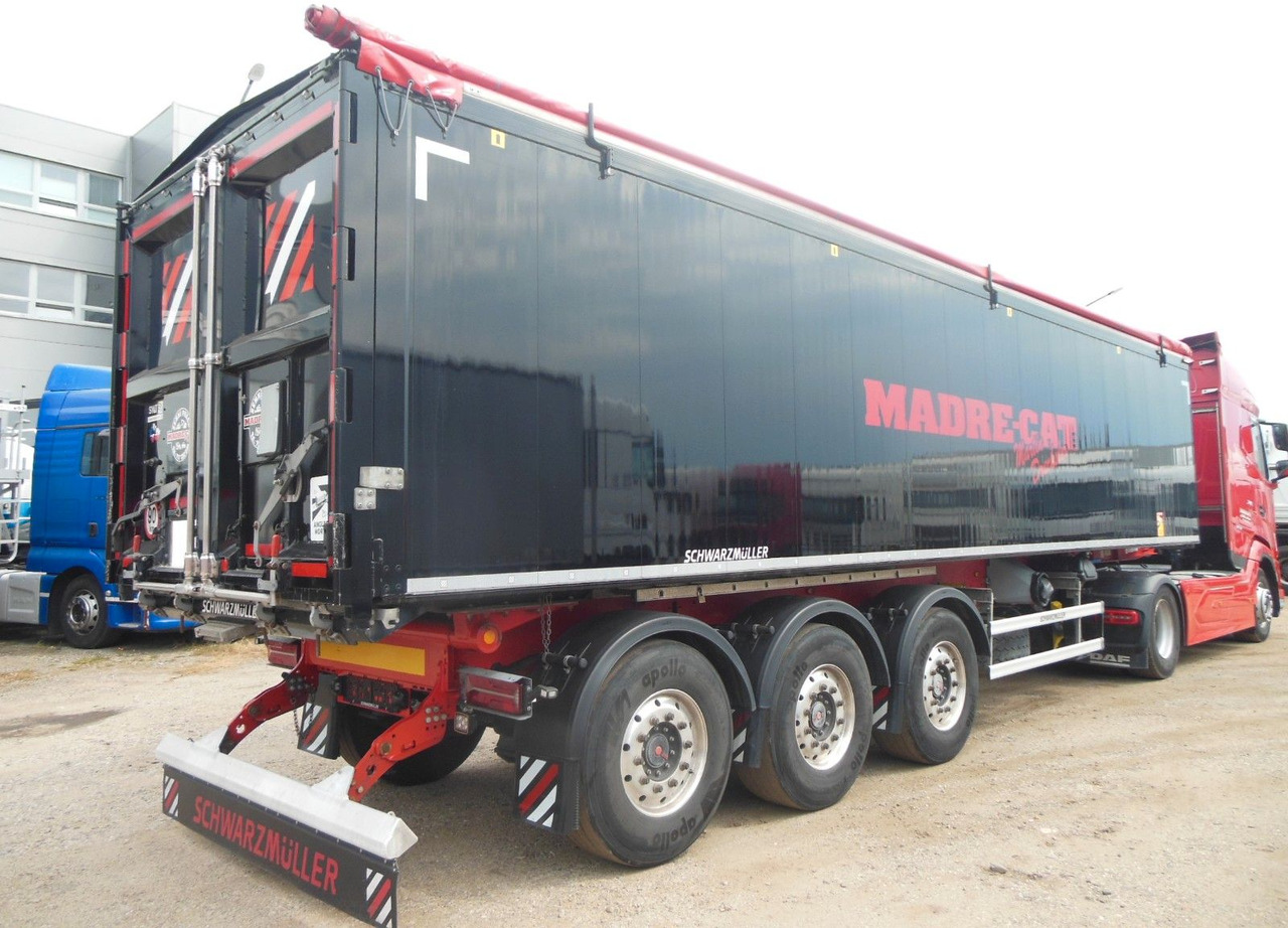 Schwarzmüller SK, 50M3, SAF, ALU FELGEN, WIE NEUE - Tipper semi-trailer: picture 3 Schwarzmüller SK, 50M3, SAF, ALU FELGEN, WIE NEUE - Tipper semi-trailer: picture 3