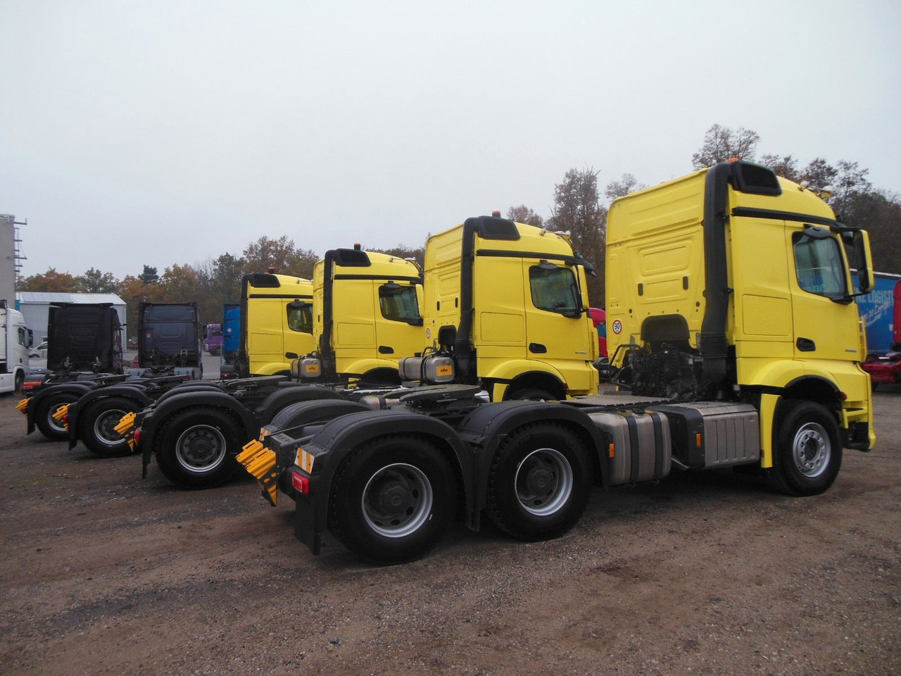 Mercedes-Benz 3353 ACTROS, 6X4, TRK, SET 120 TON, WIE NEUE!E!! - Tractor unit: picture 3 Mercedes-Benz 3353 ACTROS, 6X4, TRK, SET 120 TON, WIE NEUE!E!! - Tractor unit: picture 3