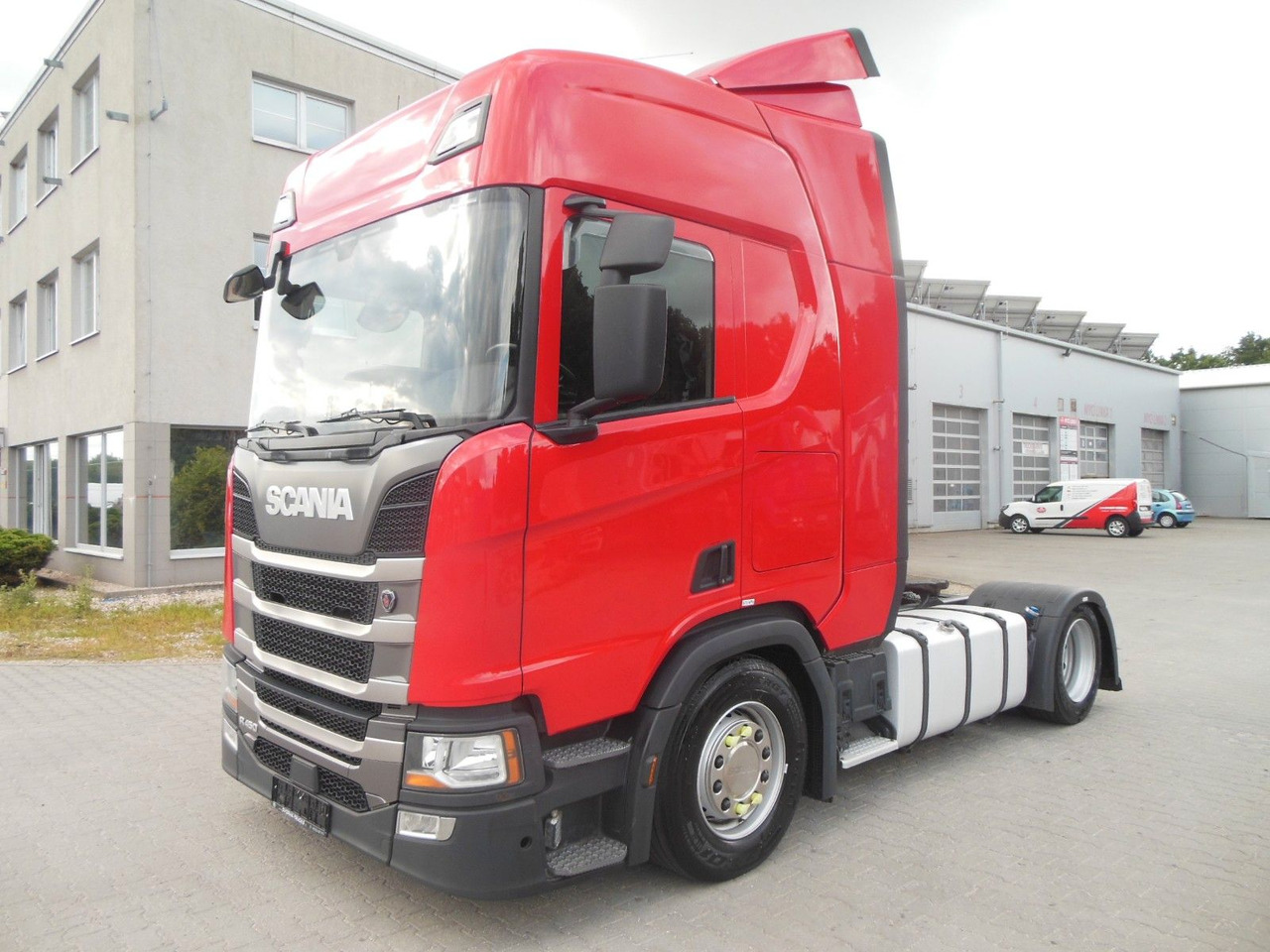 Scania R450, LOWDECK, RETARDER, STANDKLIMA - Tractor unit: picture 1 Scania R450, LOWDECK, RETARDER, STANDKLIMA - Tractor unit: picture 1