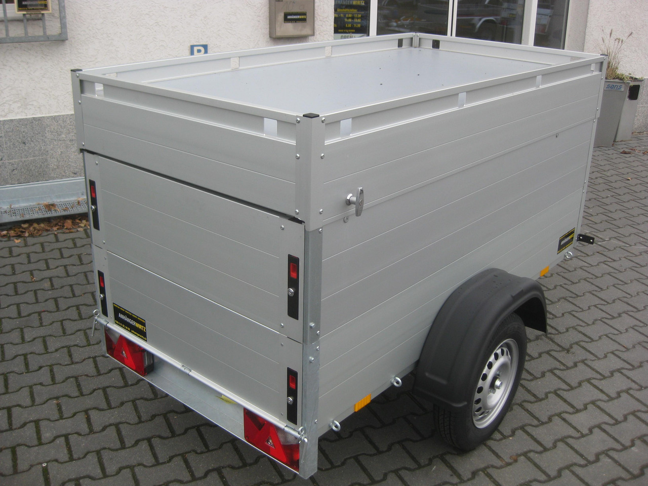 ALUBOXX Deckelanhänger GT 750 VT1 201x101x83cm (XS) 750kg - Closed box trailer: picture 4 ALUBOXX Deckelanhänger GT 750 VT1 201x101x83cm (XS) 750kg - Closed box trailer: picture 4