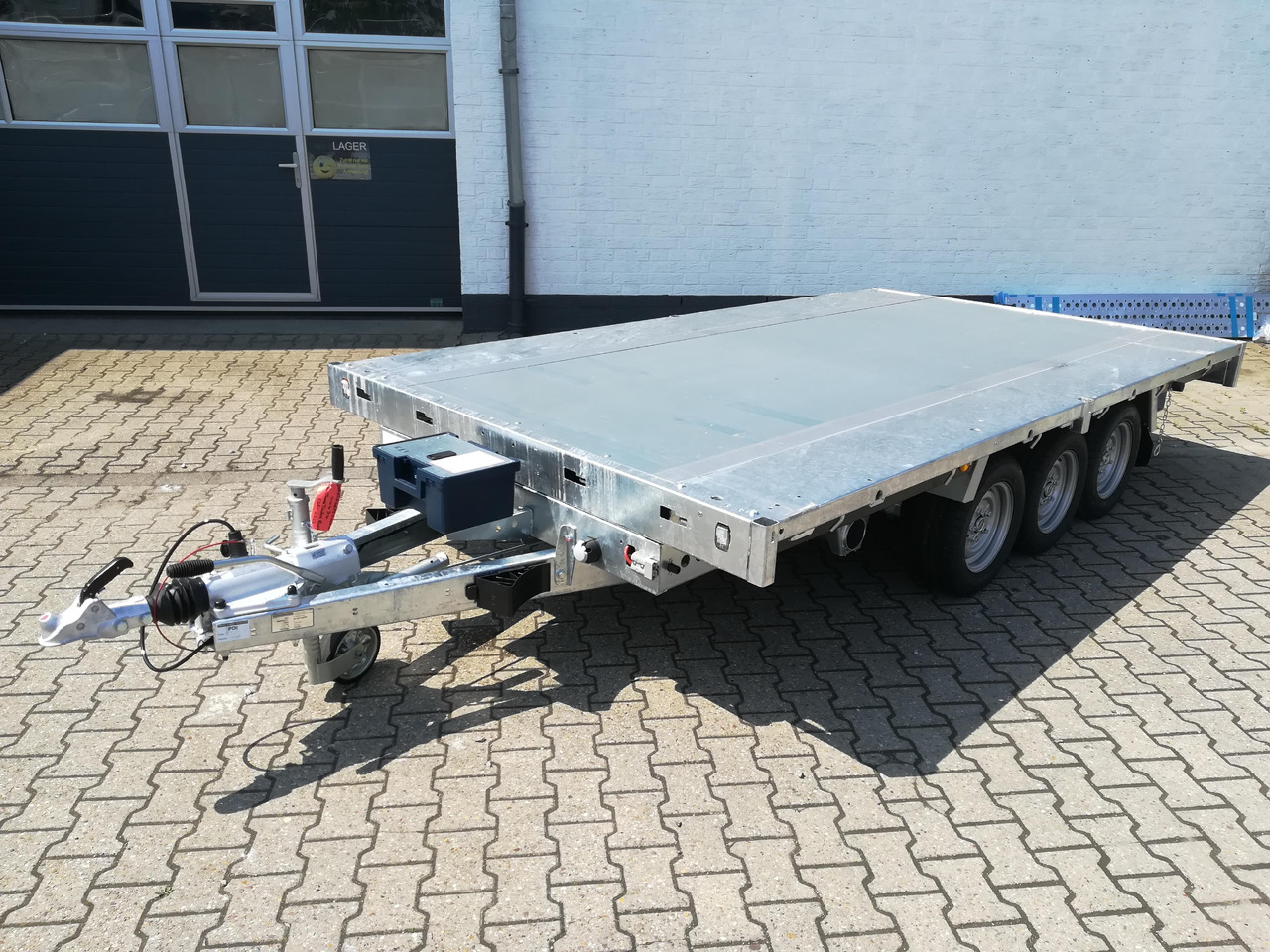 Brian James Trailer CarGO Tipper 2 elektrisch 360x195x30cm Stahlbordwände Pendel 12" Tridem 3,5t on - Tipper trailer: picture 2 Brian James Trailer CarGO Tipper 2 elektrisch 360x195x30cm Stahlbordwände Pendel 12" Tridem 3,5t on - Tipper trailer: picture 2