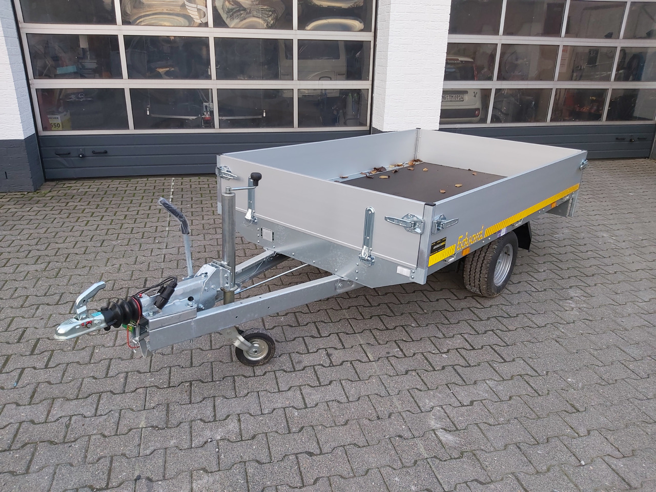 Hochlader light 2514 250x145x30cm Lfh 56cm (S) 1500kg online Aktion - Car trailer: picture 1 Hochlader light 2514 250x145x30cm Lfh 56cm (S) 1500kg online Aktion - Car trailer: picture 1
