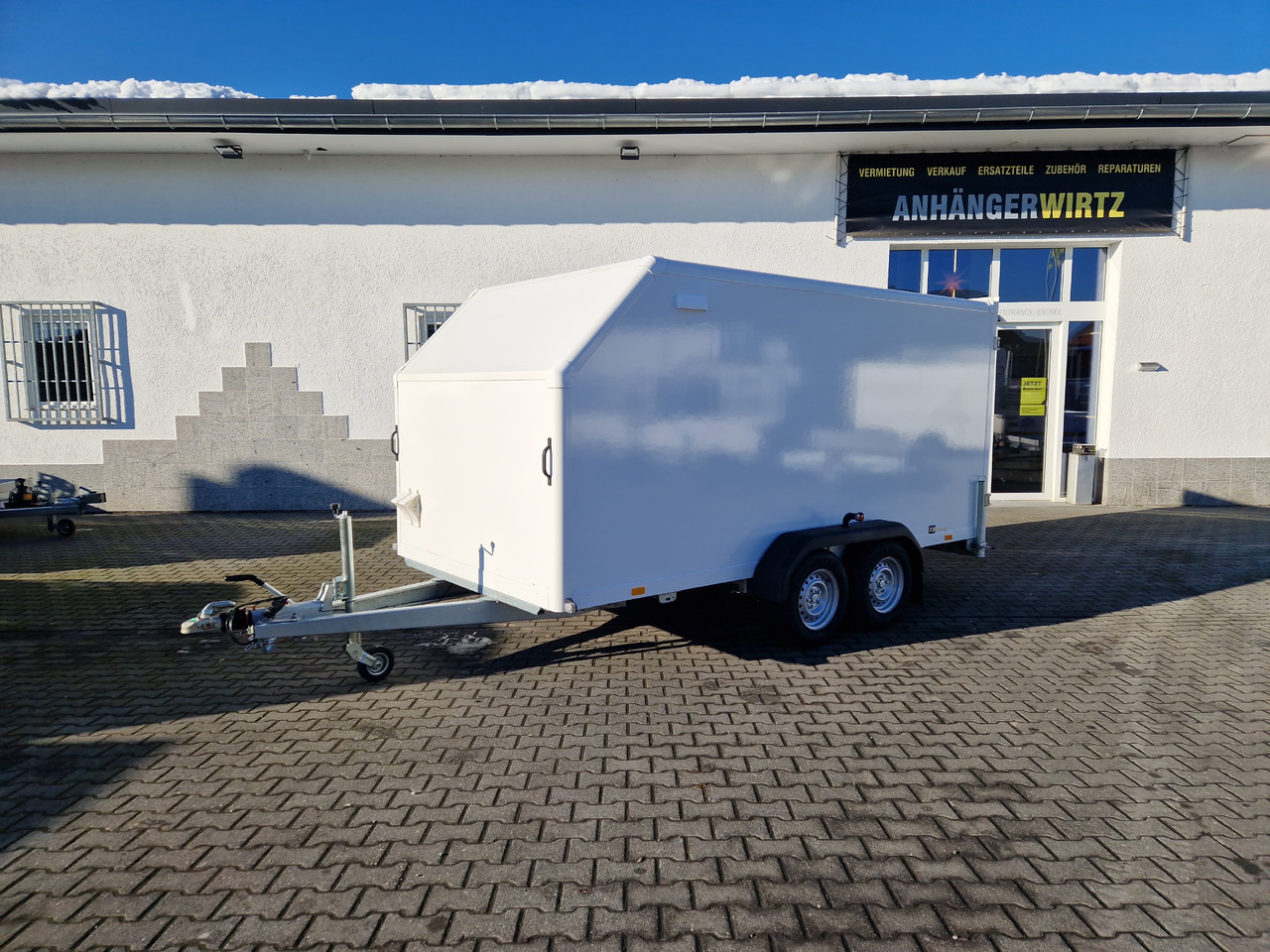 Kargo FS2740/180HTL 405x200x180cm GFK Zurrsystem 100km/H (XL) 2700kg - Closed box trailer: picture 2 Kargo FS2740/180HTL 405x200x180cm GFK Zurrsystem 100km/H (XL) 2700kg - Closed box trailer: picture 2