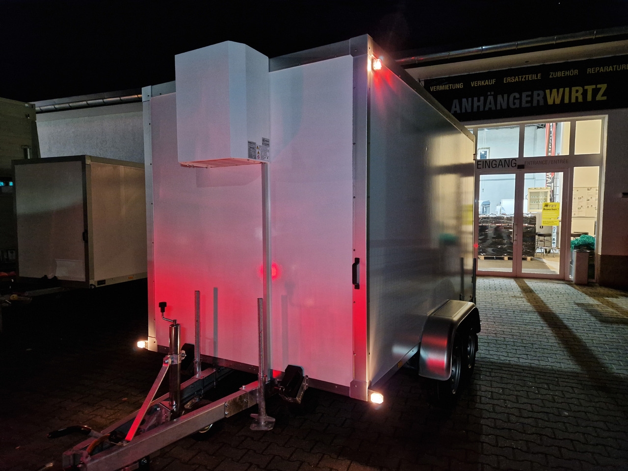 Refrigerator trailer Kühlanhänger AZKF C 3535/180 343x178x200cm Cibin 230V Plus Kühlung 4 Stützen 3500kg: picture 15