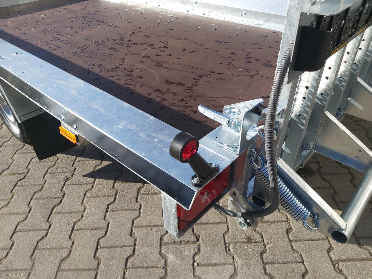 Maschinentransporter BUILDER L 3500 360x165x30cm Auffahrklappe Ablage (L) 3500kg Januar Aktion - Plant trailer: picture 3 Maschinentransporter BUILDER L 3500 360x165x30cm Auffahrklappe Ablage (L) 3500kg Januar Aktion - Plant trailer: picture 3