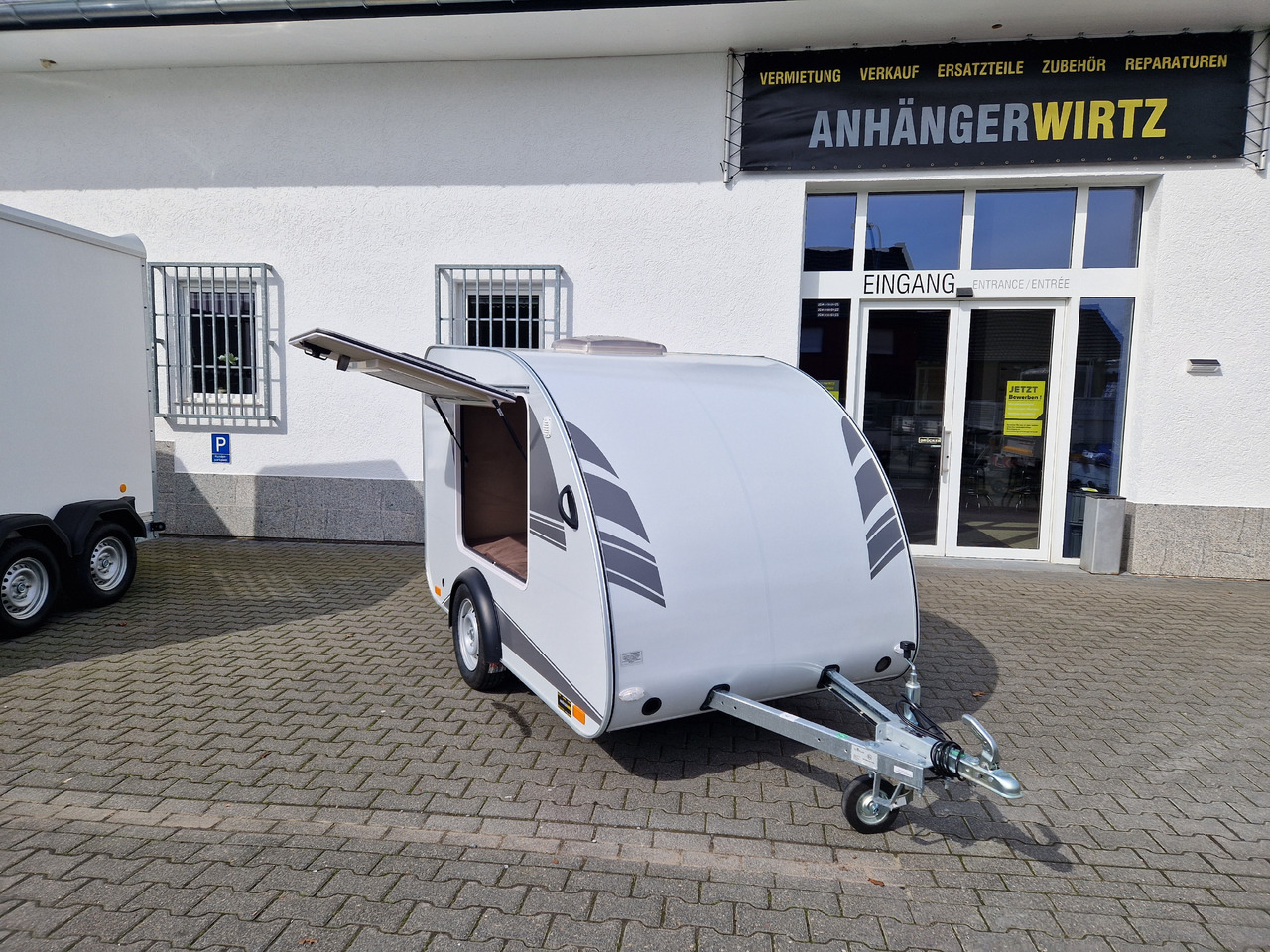 Mini Camper Mini Tommy TMC25 Basic 252x140x121cm 100 km/H 750kg ungebremst Januar AKTION - Caravan: picture 1 Mini Camper Mini Tommy TMC25 Basic 252x140x121cm 100 km/H 750kg ungebremst Januar AKTION - Caravan: picture 1