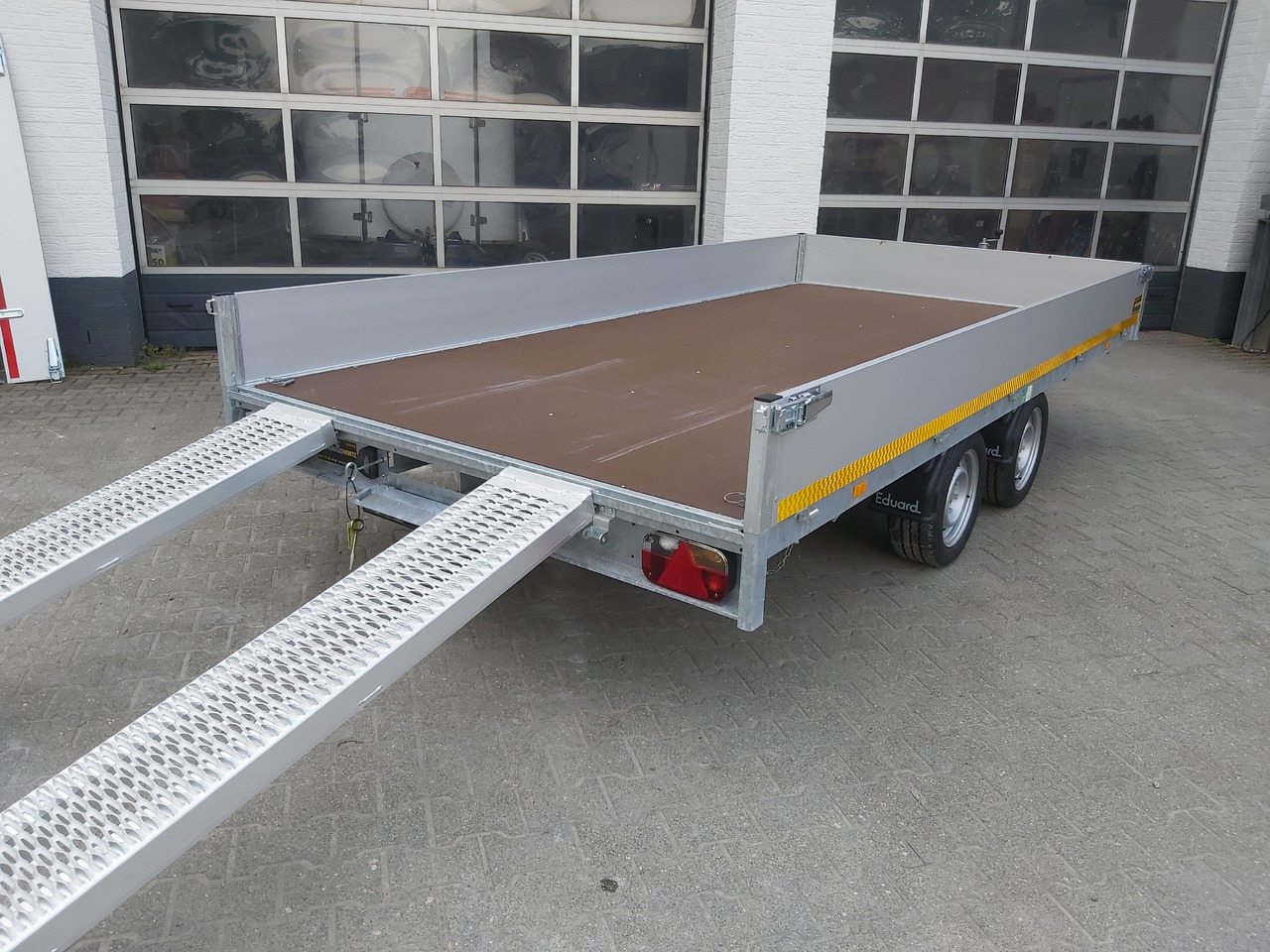 Multi Transporter 406x200x30cm Rampen Winde 13" niedrig Fahrwerk (XL) 3500kg Online Aktion - Plant trailer: picture 1 Multi Transporter 406x200x30cm Rampen Winde 13" niedrig Fahrwerk (XL) 3500kg Online Aktion - Plant trailer: picture 1