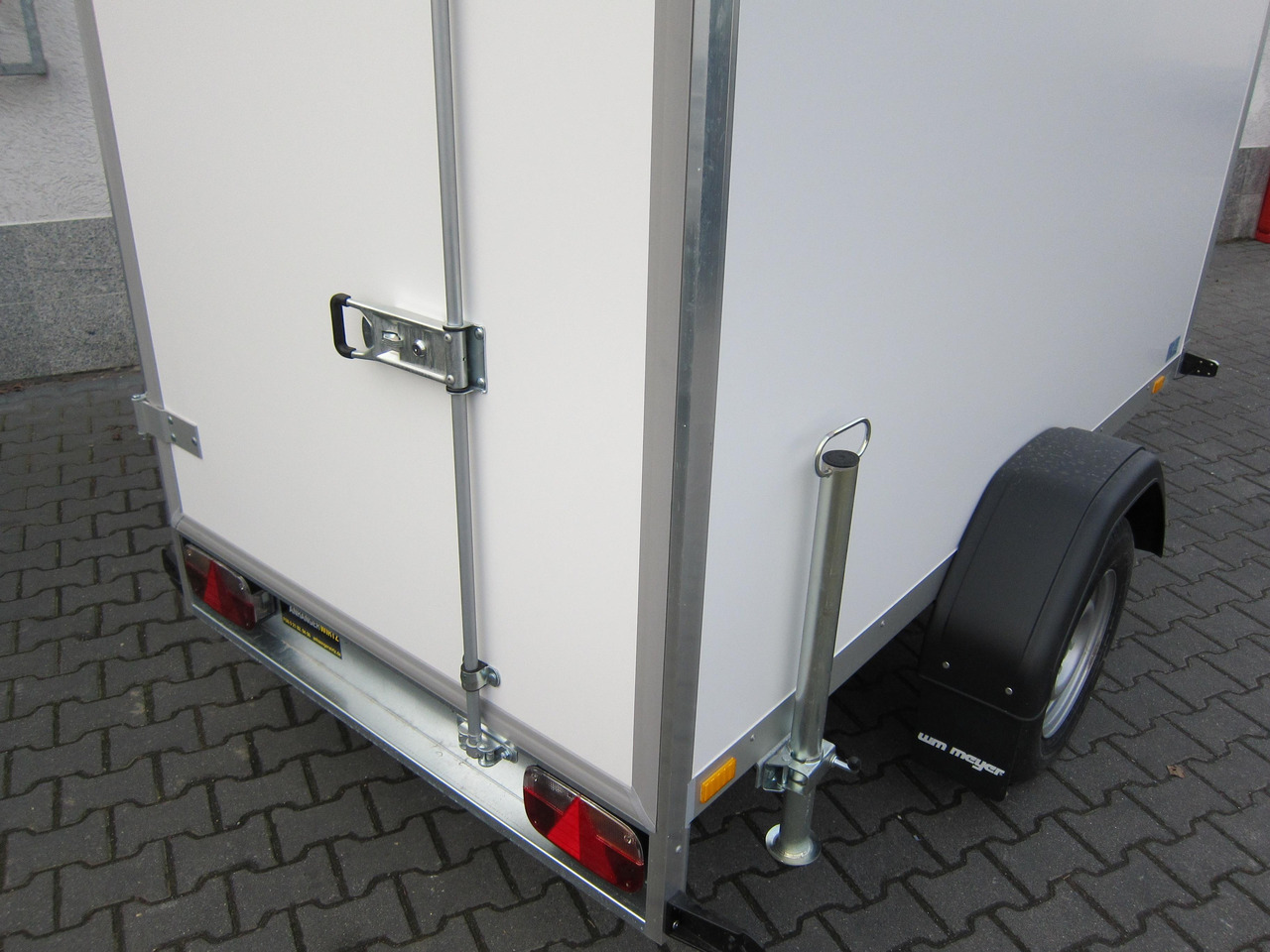 Closed box trailer WM Meyer Koffer AZ 1325/126 S30 251x126x150cm (S) 1300kg Modell 2024 Januar Aktion: picture 7