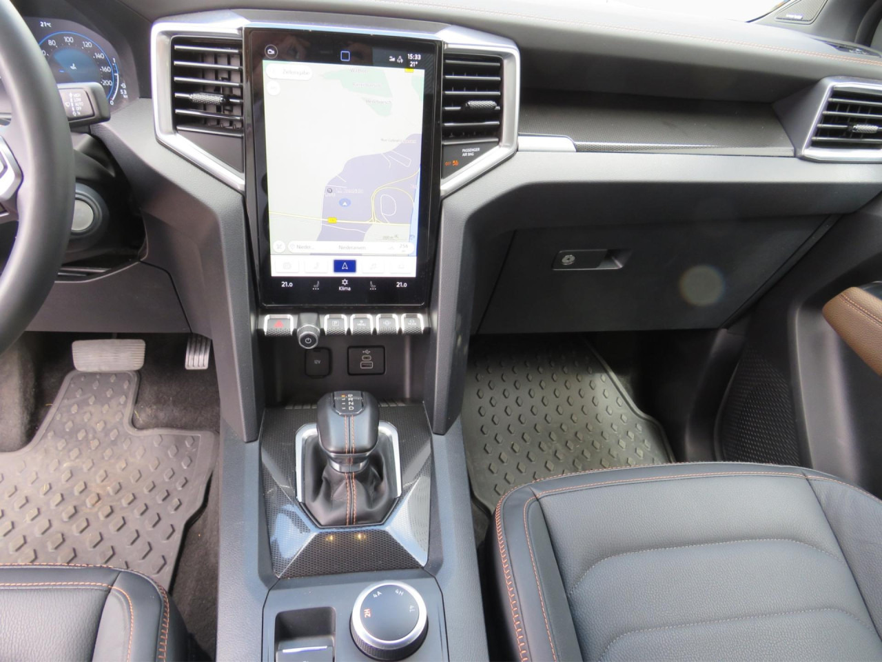 VOLKSWAGEN Amarok PanAmericana 3.0 TDI 177 kW Doka 4MOTION ZV - Pickup truck, Combi van: picture 3 VOLKSWAGEN Amarok PanAmericana 3.0 TDI 177 kW Doka 4MOTION ZV - Pickup truck, Combi van: picture 3