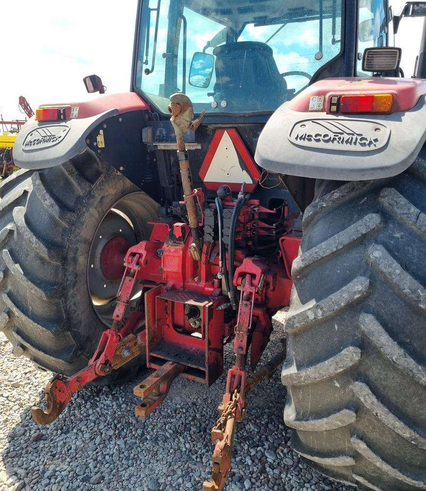 McCORMICK MTX140 - Farm tractor: picture 5 McCORMICK MTX140 - Farm tractor: picture 5