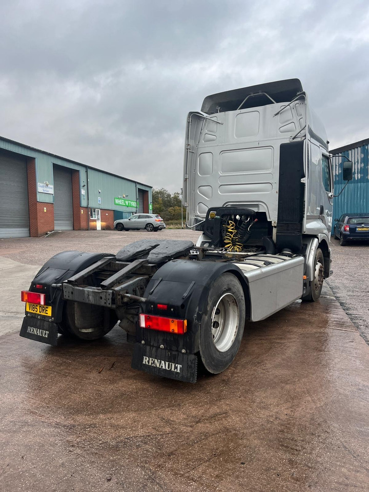 Renault Premium 385 - Tractor unit: picture 3 Renault Premium 385 - Tractor unit: picture 3