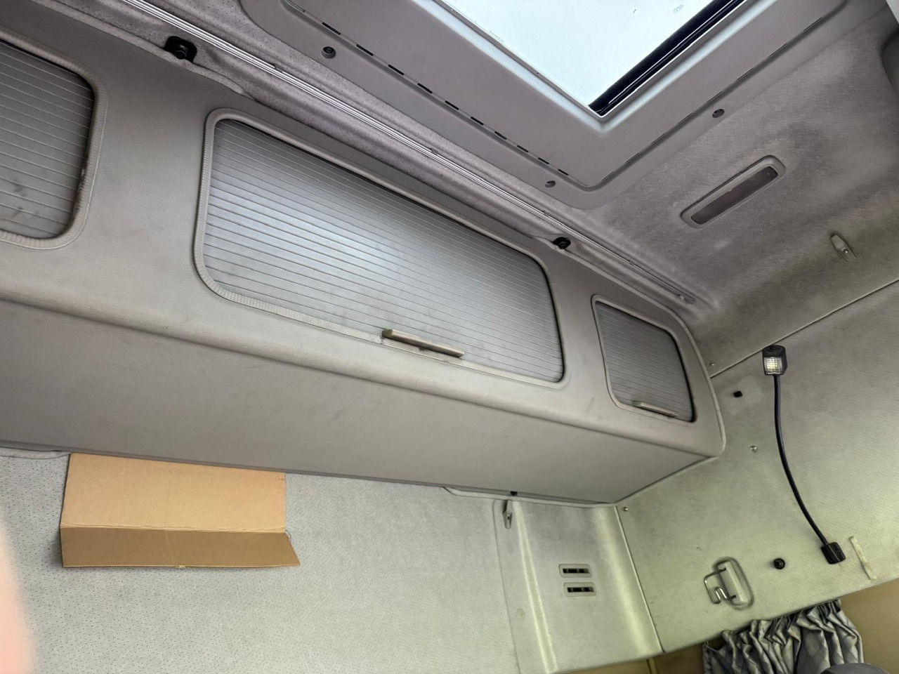 Tractor unit Volvo FH13 520: picture 10