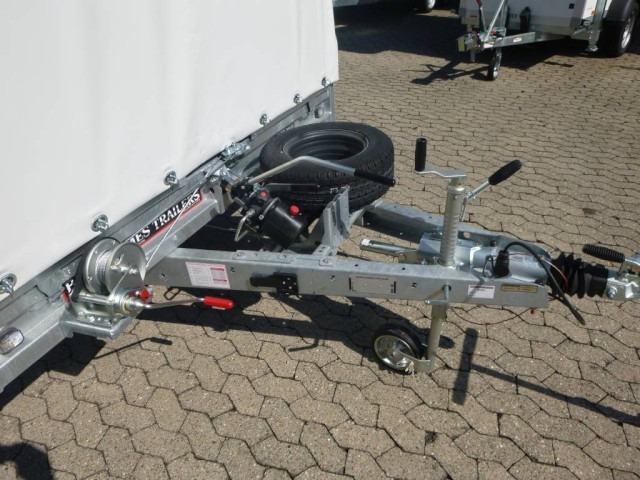 Brian James Cargo Connect Universalanhänger mit Hochplane 476-5522-35-3-10, 5500 x 2290 x 300 mm, 3,5 to., 10 Zoll - Car trailer: picture 2 Brian James Cargo Connect Universalanhänger mit Hochplane 476-5522-35-3-10, 5500 x 2290 x 300 mm, 3,5 to., 10 Zoll - Car trailer: picture 2