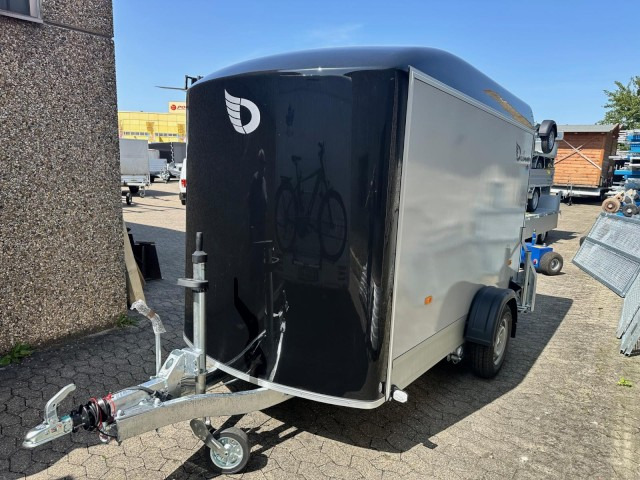 Cheval Liberte Debon Roadster 300, C300 Sandwich + Türe 1300 kg, 100 km/h, 300x155x190cm - Closed box trailer: picture 1 Cheval Liberte Debon Roadster 300, C300 Sandwich + Türe 1300 kg, 100 km/h, 300x155x190cm - Closed box trailer: picture 1
