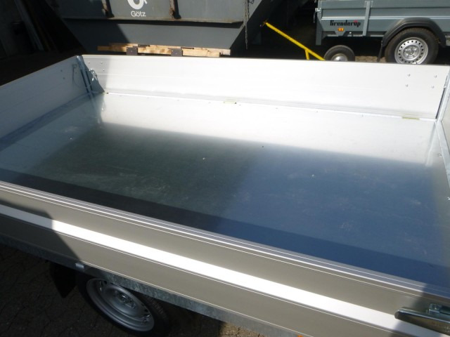 Hapert Cobalt Heckkipper HB-1 2600 x 1500 x 300 mm, ZG 1,5 to. - Tipper trailer: picture 3 Hapert Cobalt Heckkipper HB-1 2600 x 1500 x 300 mm, ZG 1,5 to. - Tipper trailer: picture 3