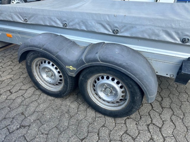 Humbaur HA 253015 mit KV, 2500 kg, 3030 x 1500 x 350 mm - Car trailer: picture 3 Humbaur HA 253015 mit KV, 2500 kg, 3030 x 1500 x 350 mm - Car trailer: picture 3