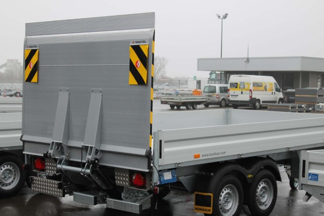 Humbaur Hebebühnenanhänger HK 35 45 22 V-Deichsel, 3,5 to. 4180 x 2135 x 2085 mm - Closed box trailer: picture 5 Humbaur Hebebühnenanhänger HK 35 45 22 V-Deichsel, 3,5 to. 4180 x 2135 x 2085 mm - Closed box trailer: picture 5