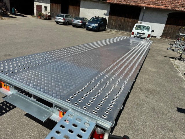 Niewiadow BR3 14A 35A35V, 9000 x 2100 mm, 3,5 to. - Autotransporter trailer: picture 1 Niewiadow BR3 14A 35A35V, 9000 x 2100 mm, 3,5 to. - Autotransporter trailer: picture 1
