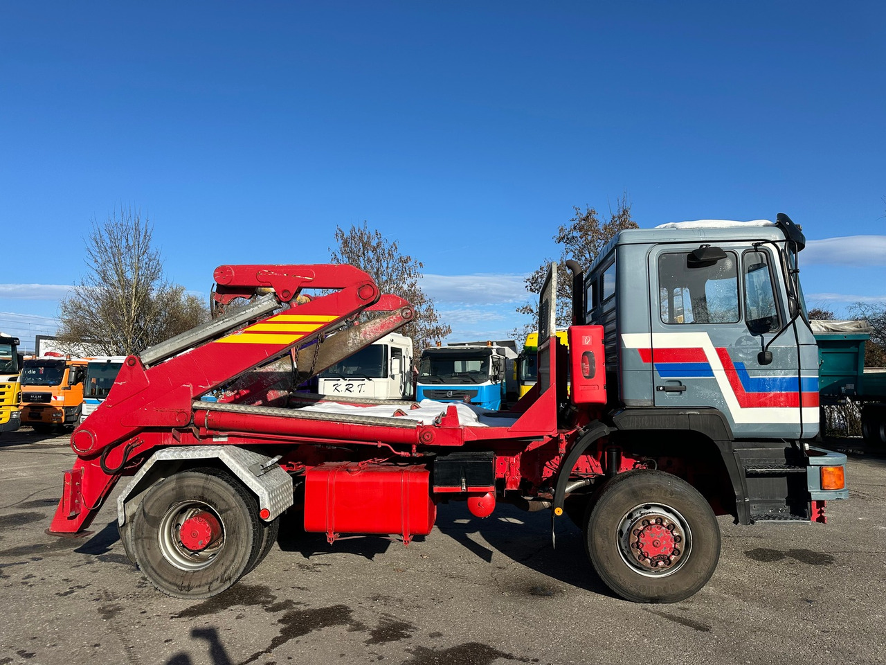 MAN 19.362 FA 4x4 Top zustand - Skip loader truck: picture 5 MAN 19.362 FA 4x4 Top zustand - Skip loader truck: picture 5