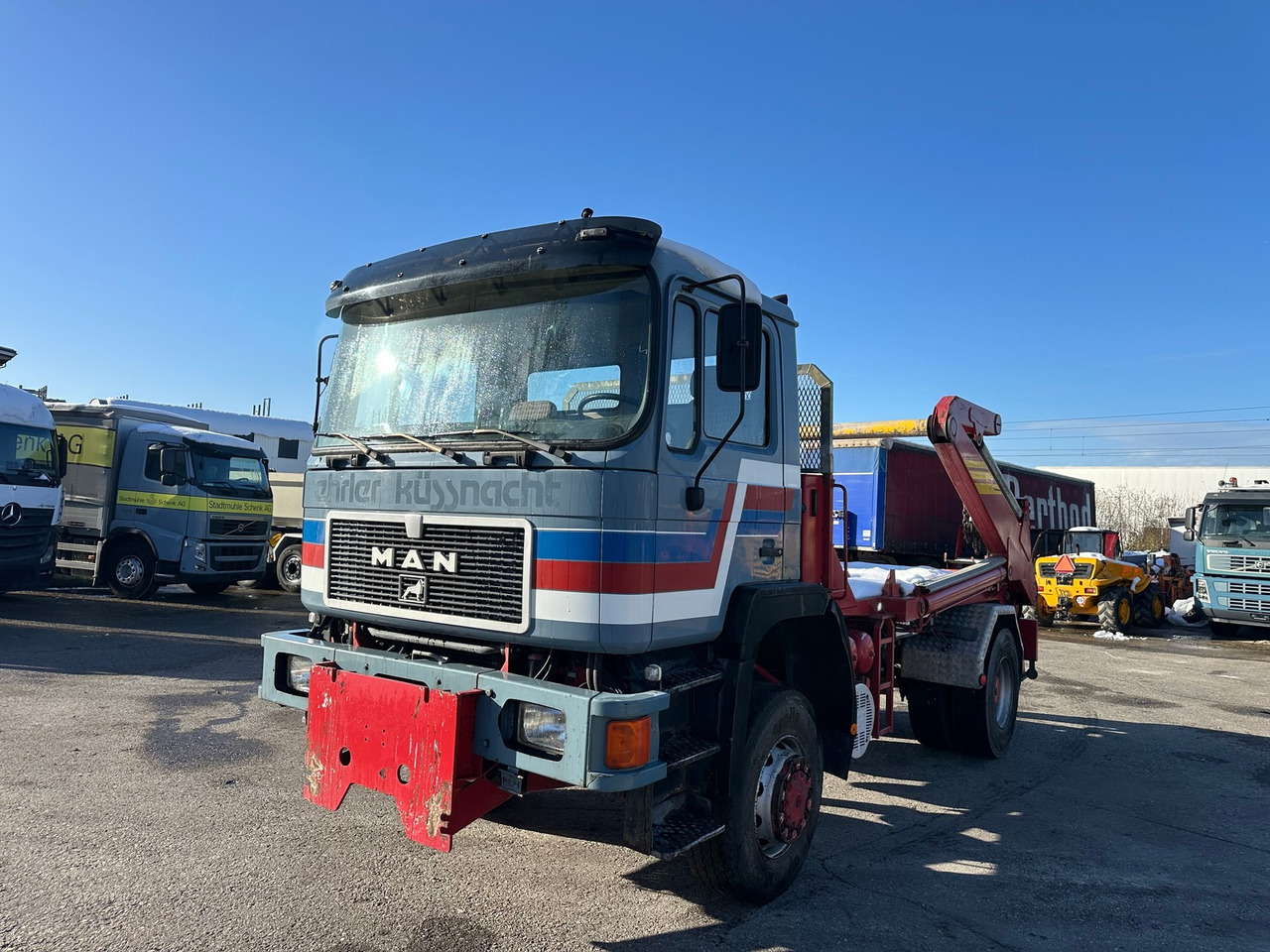 MAN 19.362 FA 4x4 Top zustand - Skip loader truck: picture 1 MAN 19.362 FA 4x4 Top zustand - Skip loader truck: picture 1