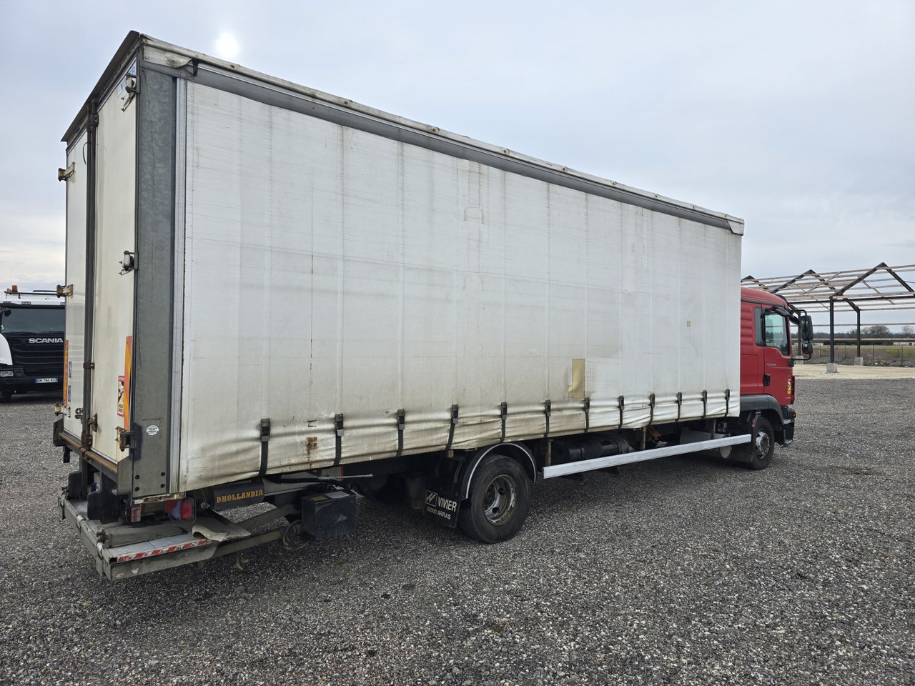 MAN TGL 12.250 - Curtainsider truck: picture 3 MAN TGL 12.250 - Curtainsider truck: picture 3