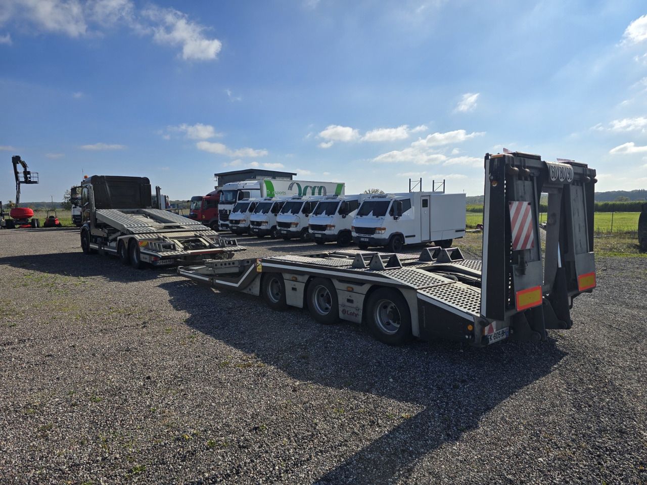 MERCEDES-BENZ 2353 - Autotransporter truck: picture 5 MERCEDES-BENZ 2353 - Autotransporter truck: picture 5