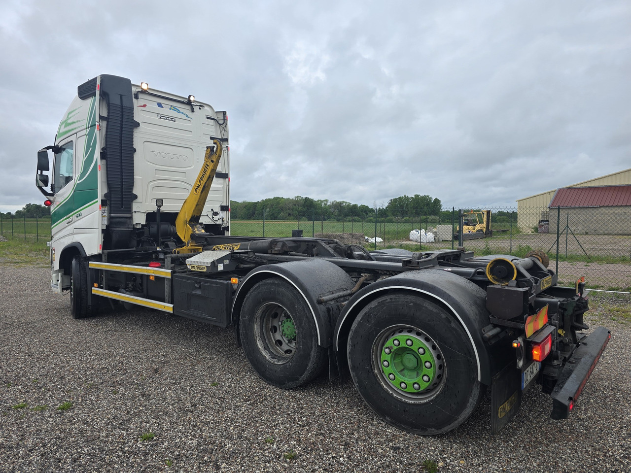 VOLVO FH500 Globe XL - Hook lift truck: picture 5 VOLVO FH500 Globe XL - Hook lift truck: picture 5