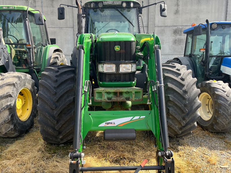 John Deere 6620 - Farm tractor: picture 2 John Deere 6620 - Farm tractor: picture 2